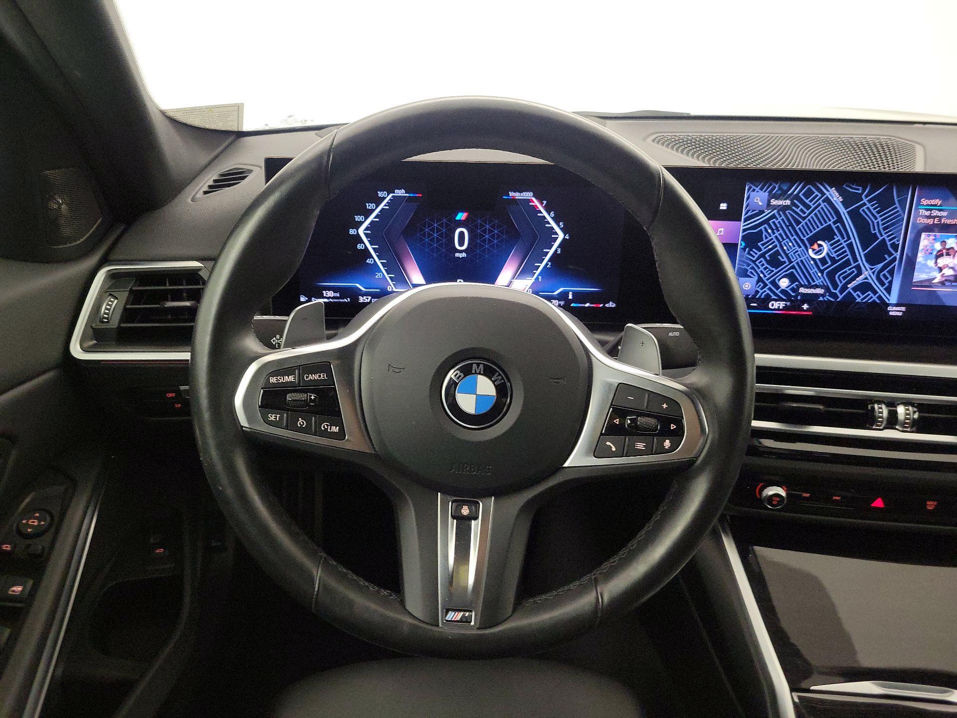 Thumbnail: 2024 BMW 3 Series - 10