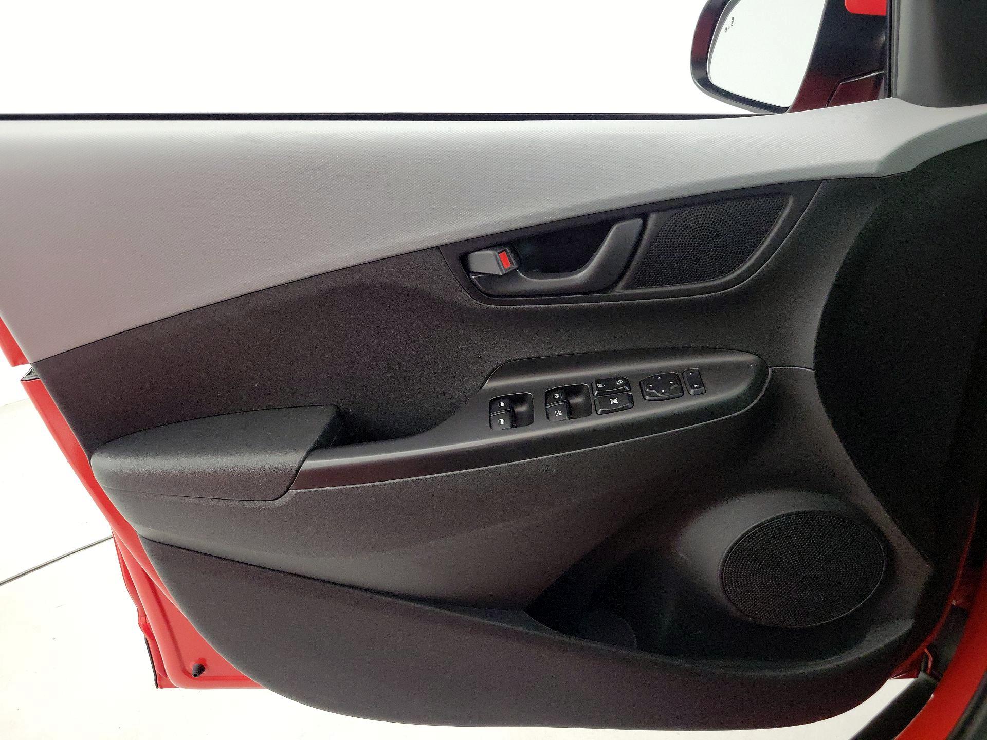 Thumbnail: 2019 Hyundai Kona - 12