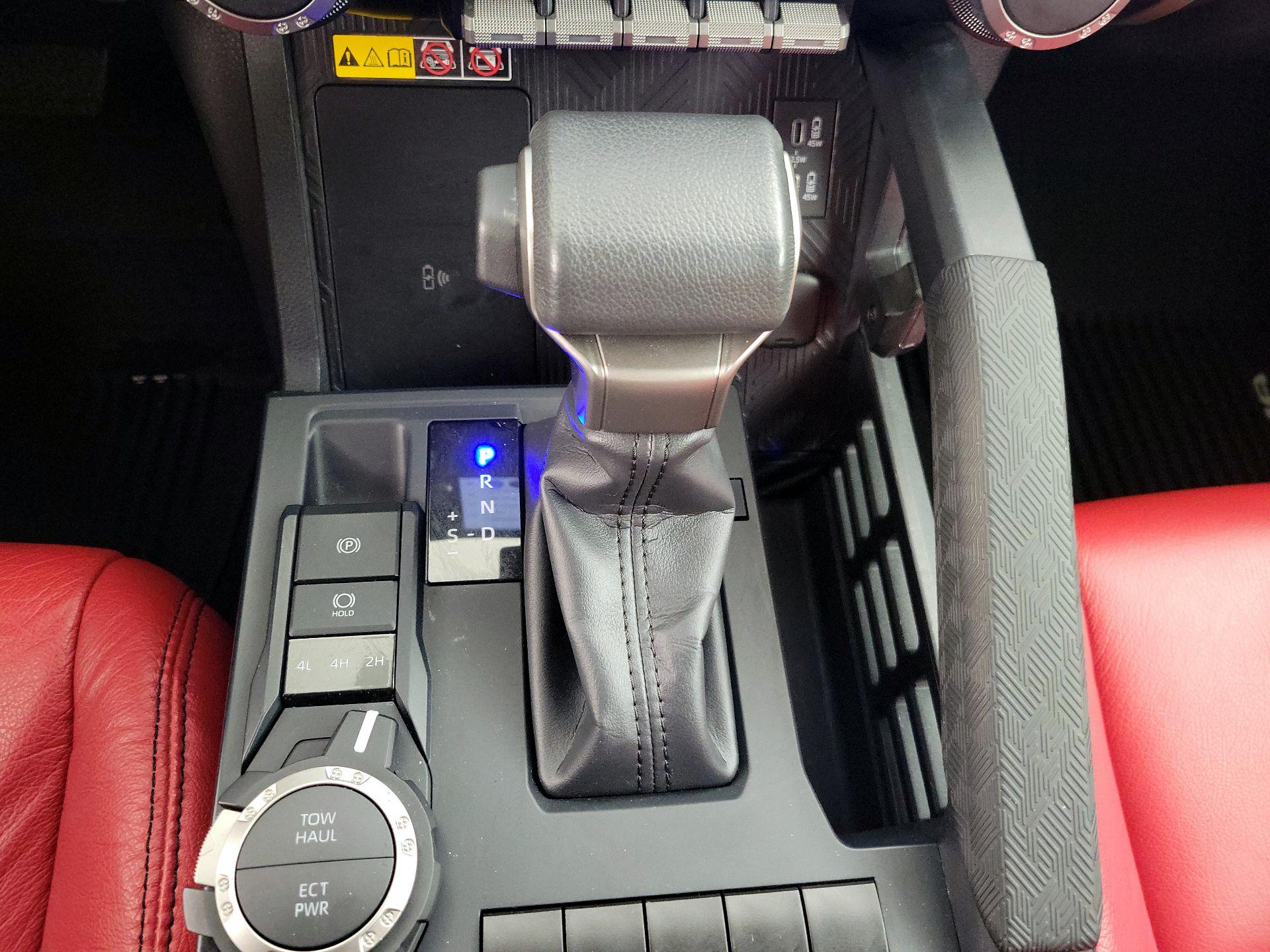 Thumbnail: 2024 Toyota Tacoma - 17