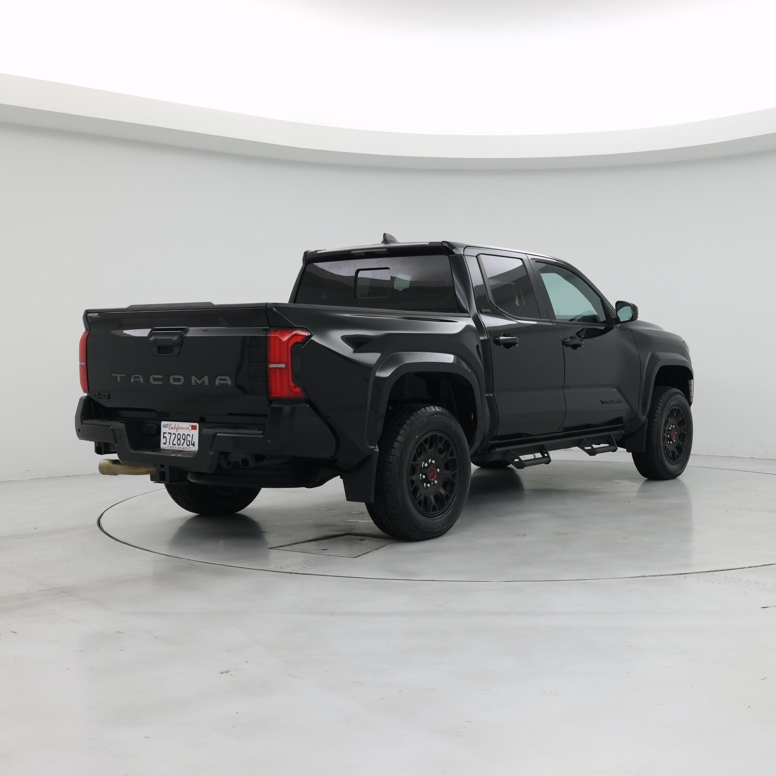 Thumbnail: 2024 Toyota Tacoma - 8