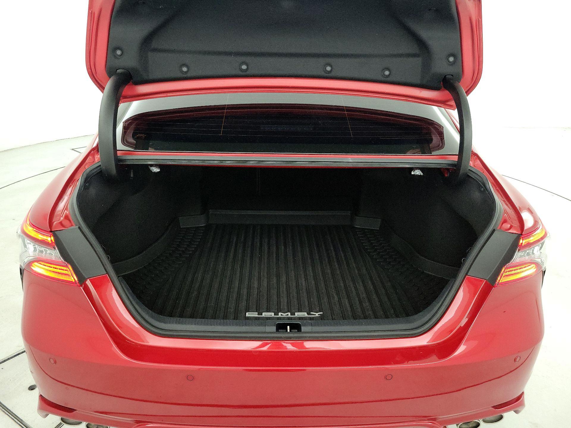 Thumbnail: 2021 Toyota Camry - 19