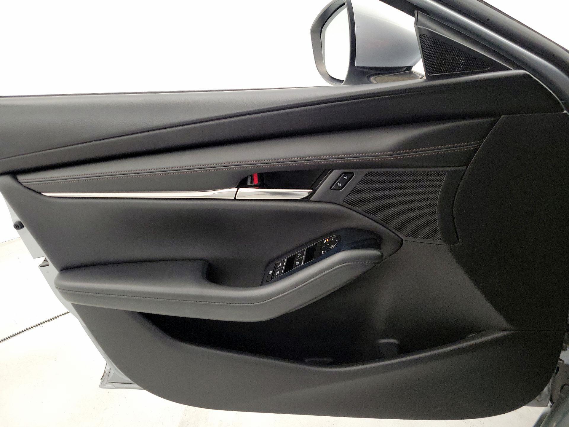 Thumbnail: 2019 Mazda Mazda3 - 12