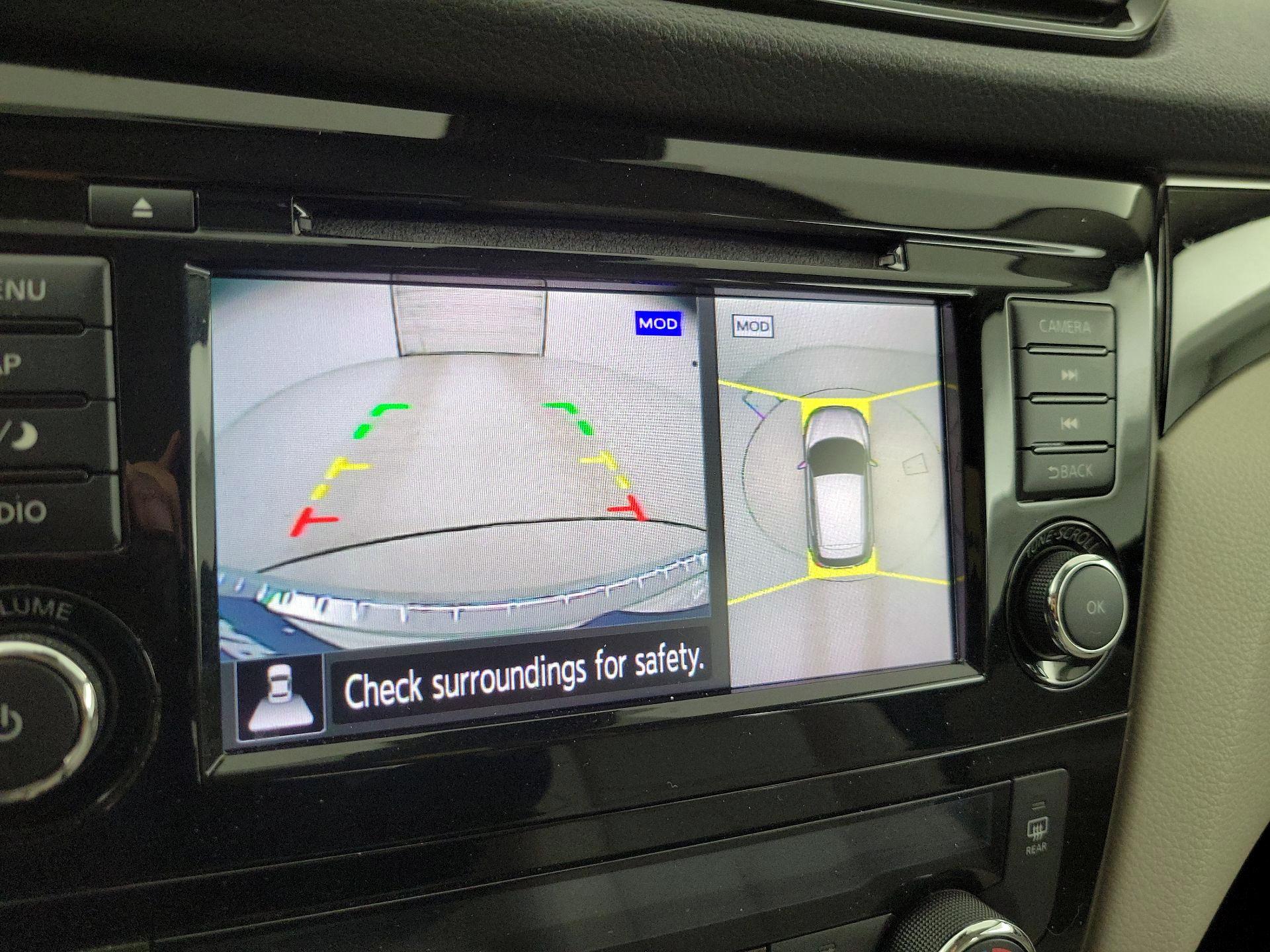 Thumbnail: 2019 Nissan Rogue Sport - 15