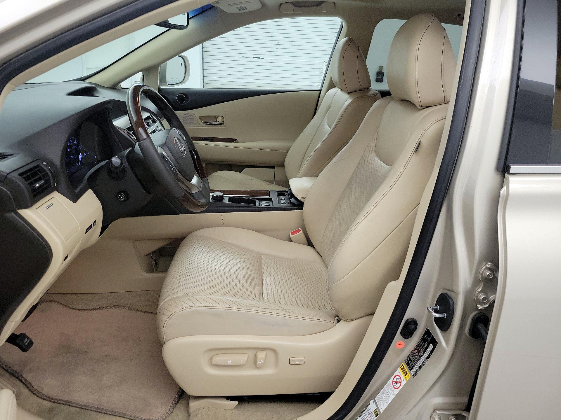 Thumbnail: 2015 Lexus RX - 11