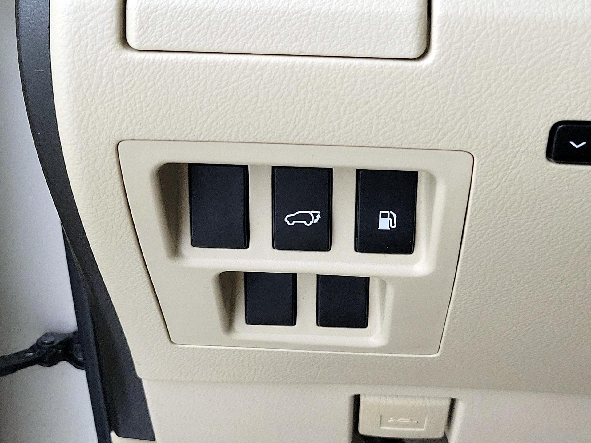 Thumbnail: 2015 Lexus RX - 13