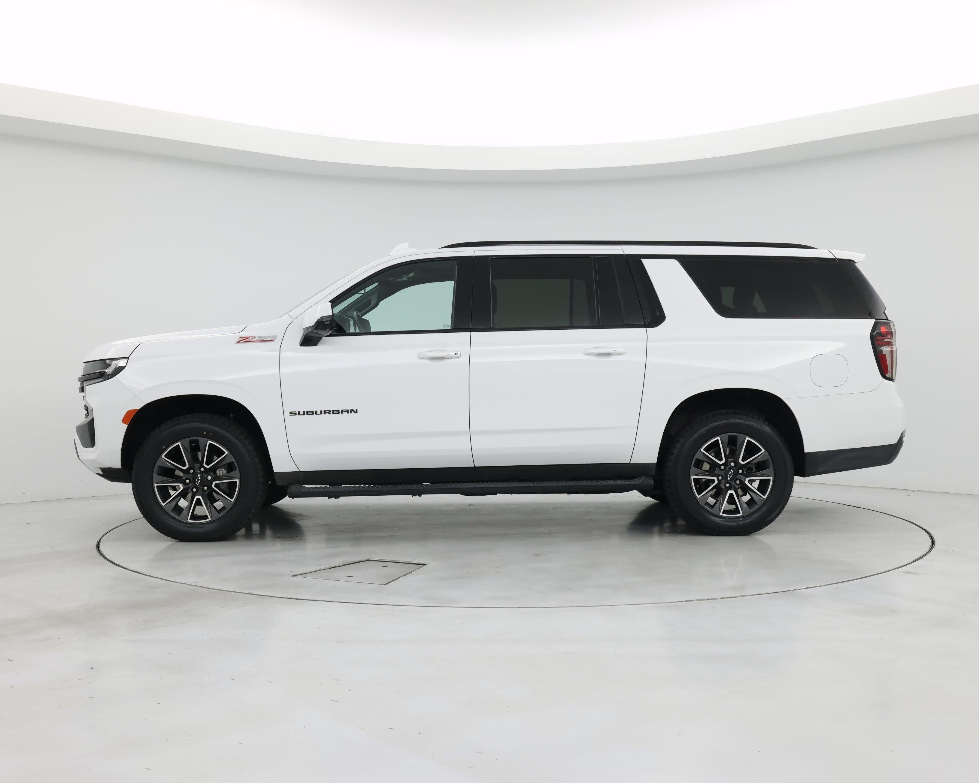 Thumbnail: 2023 Chevrolet Suburban - 3