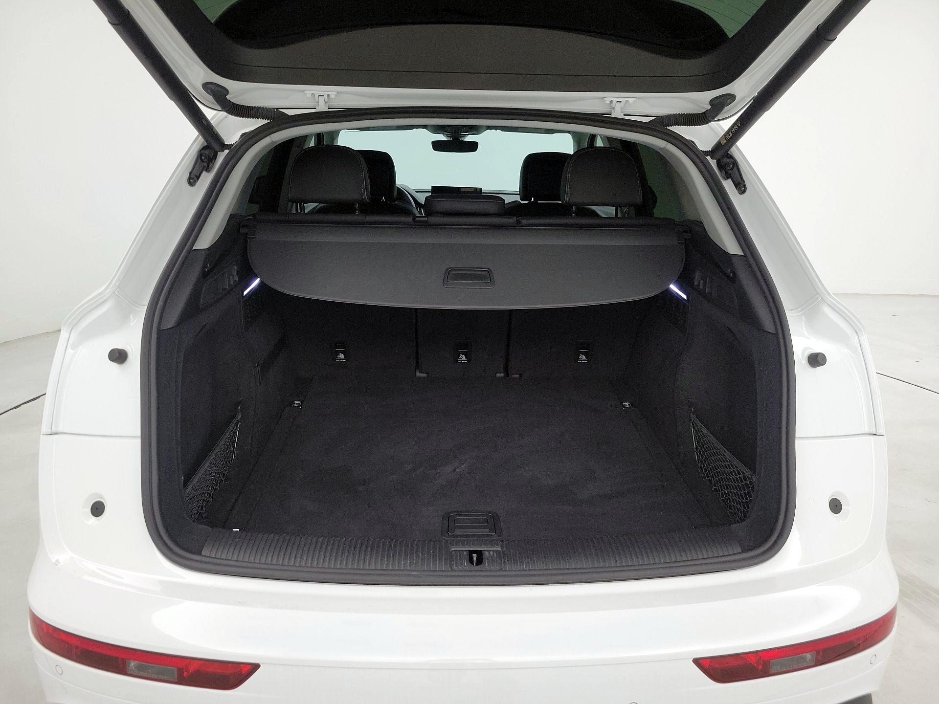 Thumbnail: 2021 Audi Q5 - 19