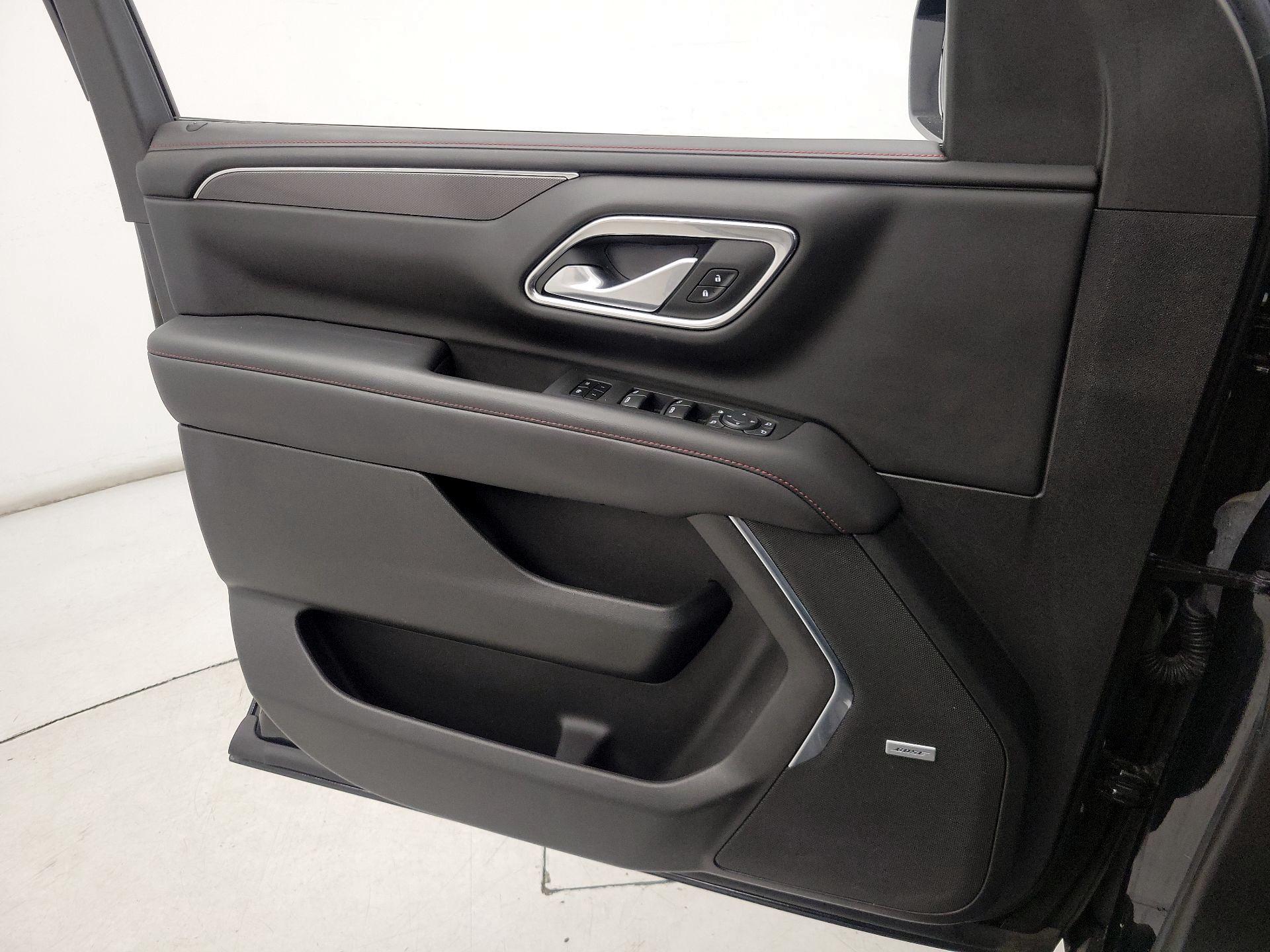 Thumbnail: 2022 Chevrolet Tahoe - 12