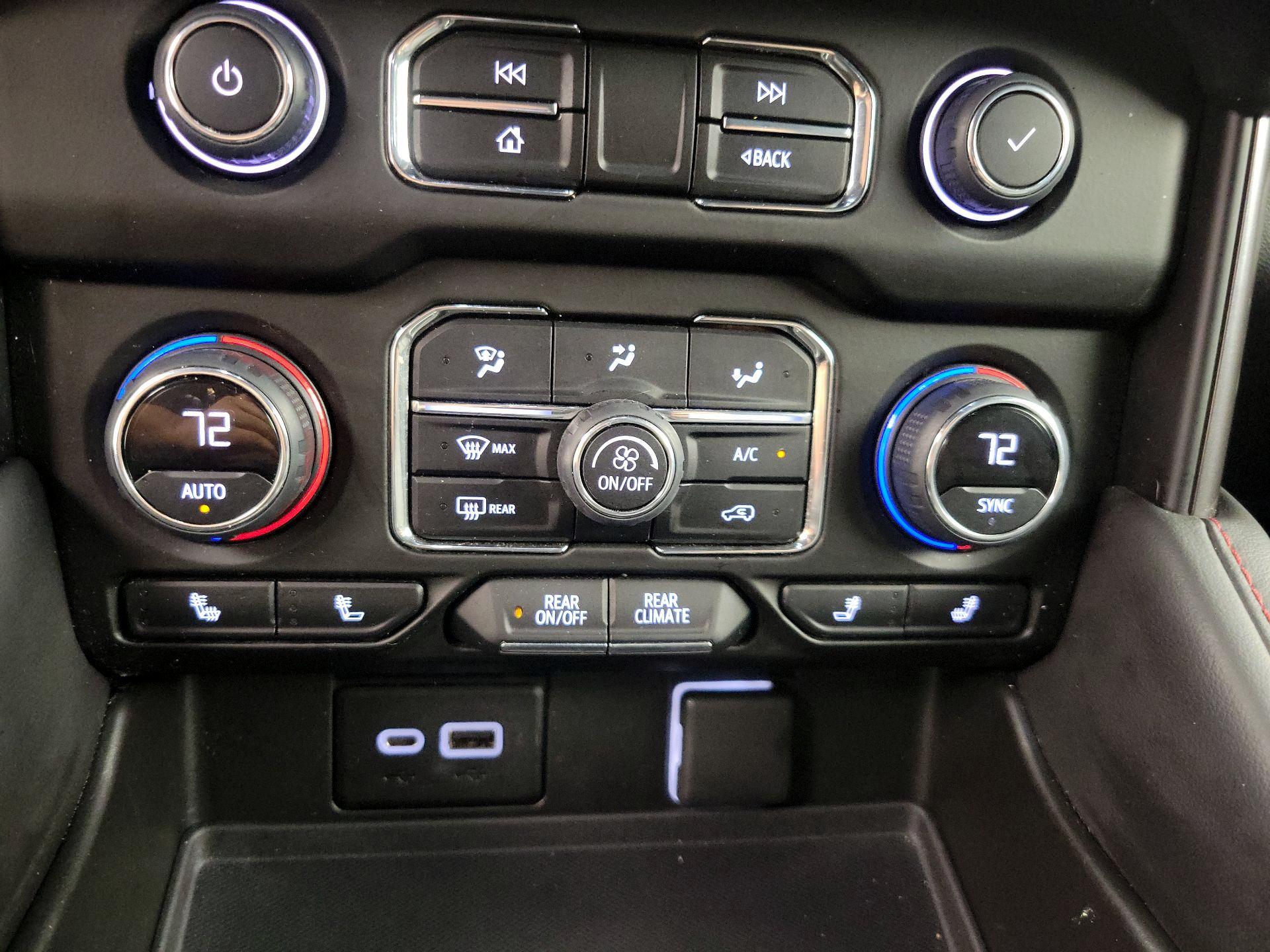 Thumbnail: 2022 Chevrolet Tahoe - 17