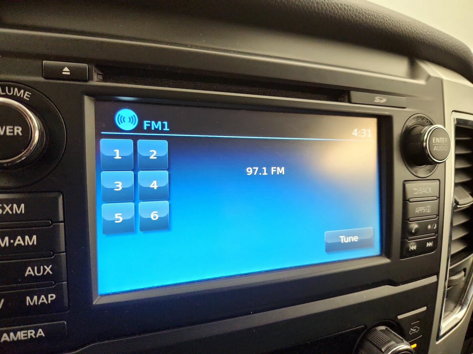 Thumbnail: 2017 Nissan Titan - 16