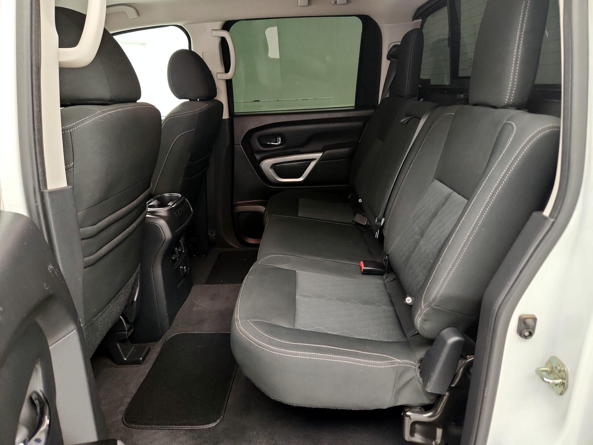 Thumbnail: 2017 Nissan Titan - 20