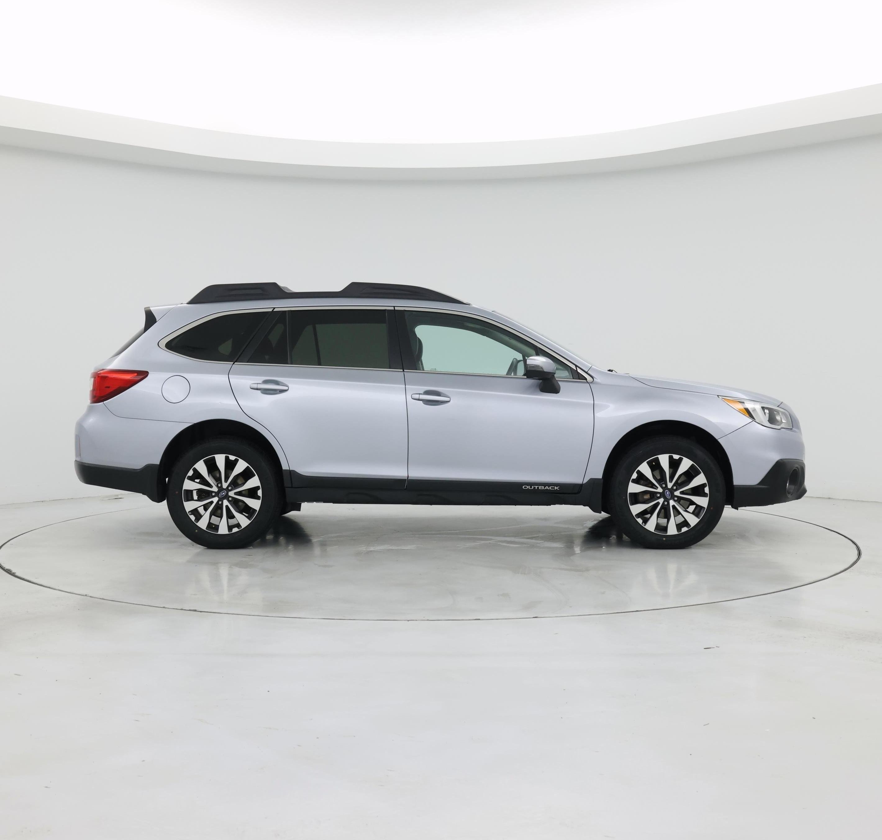 Thumbnail: 2015 Subaru Outback - 7