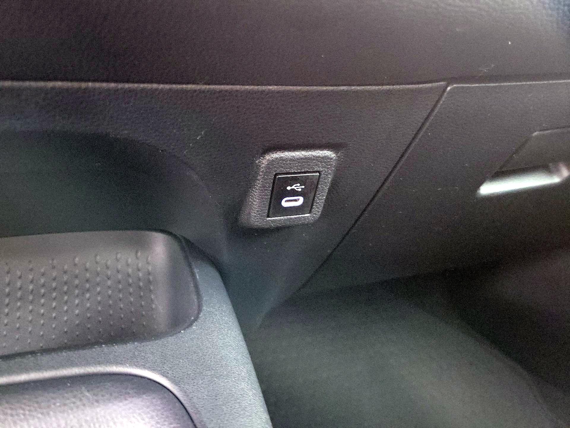 Thumbnail: 2024 Toyota Corolla - 18