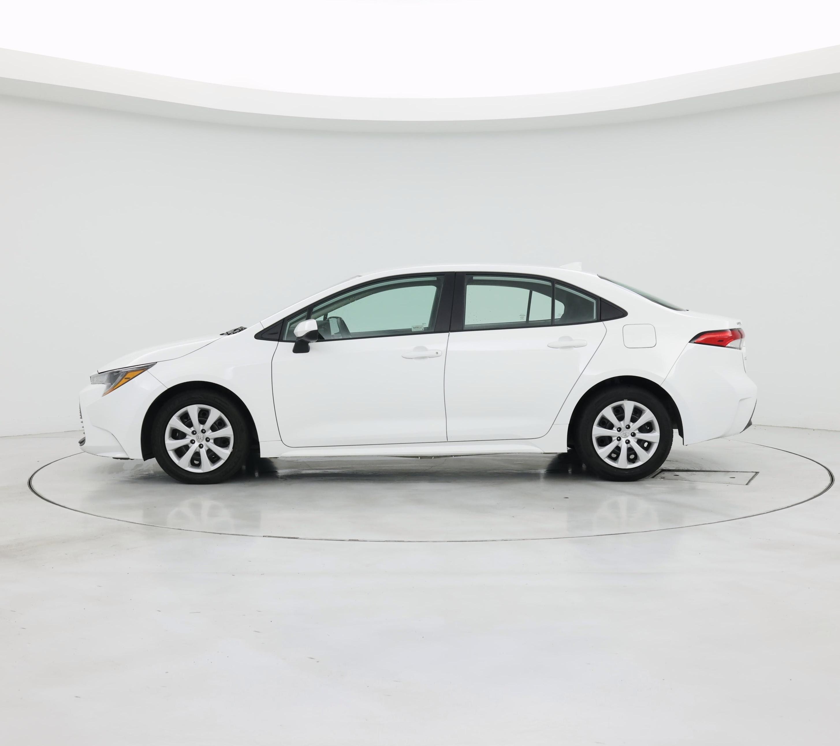 Thumbnail: 2024 Toyota Corolla - 3