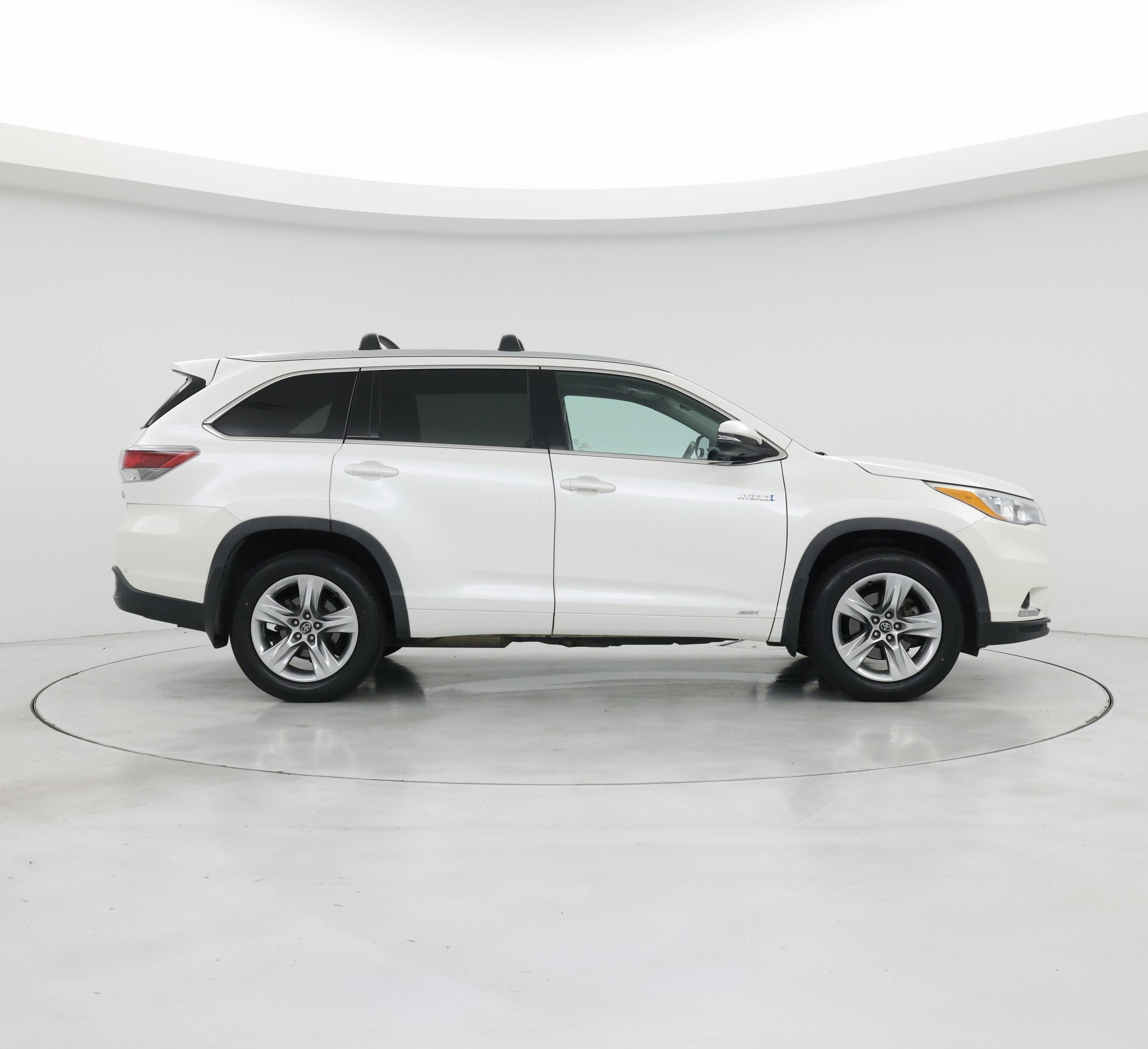 Thumbnail: 2016 Toyota Highlander - 7