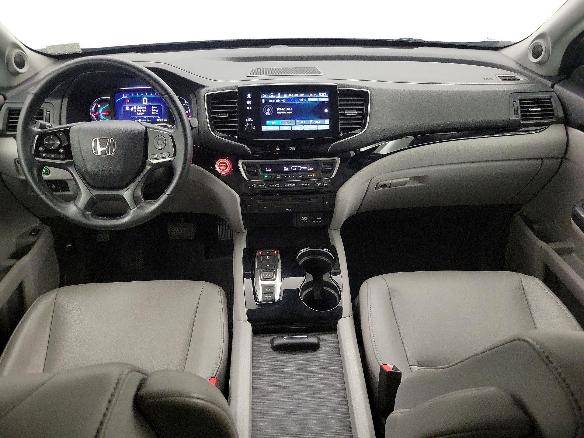 Thumbnail: 2019 Honda Pilot - 9