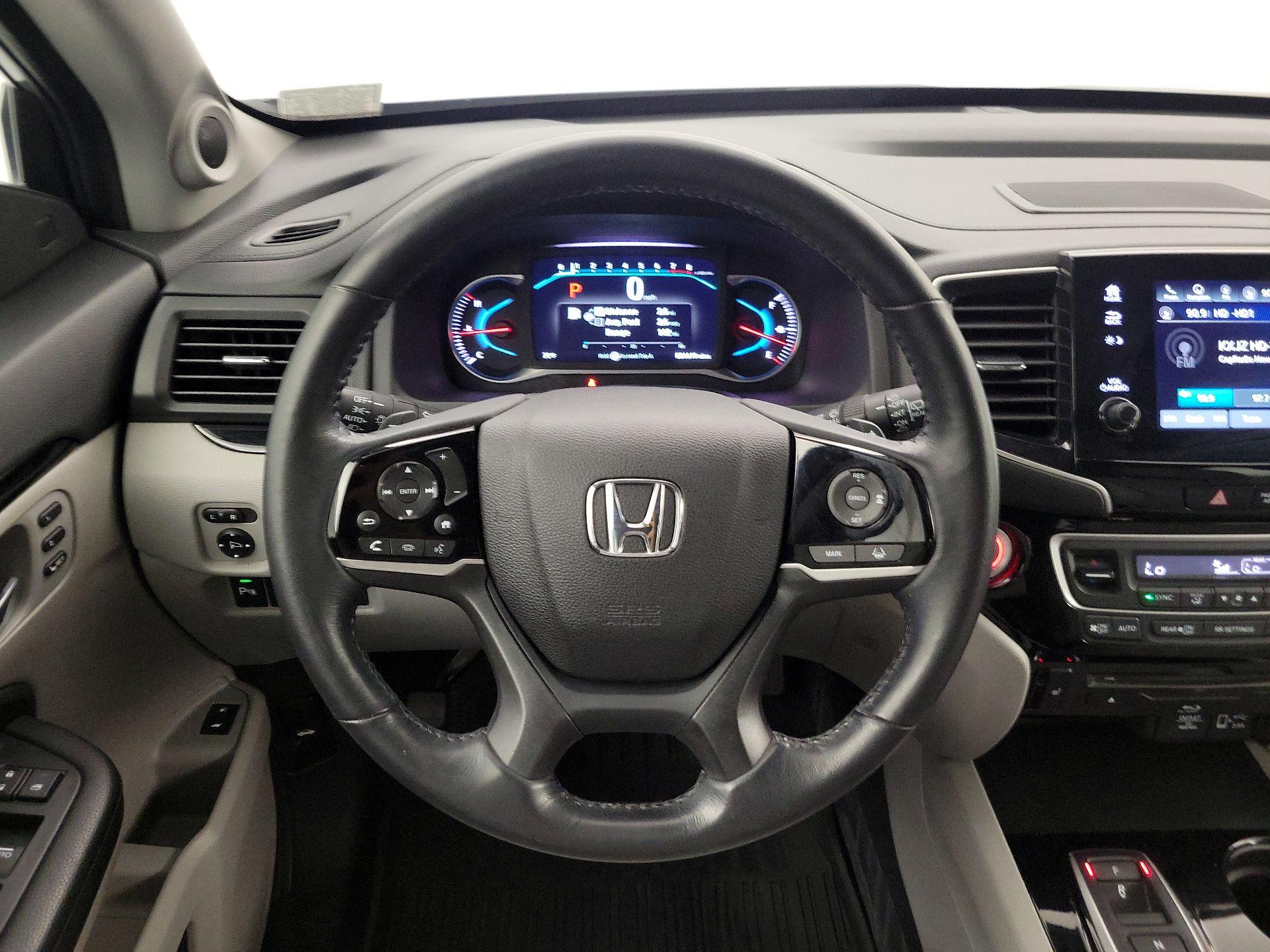 Thumbnail: 2019 Honda Pilot - 10