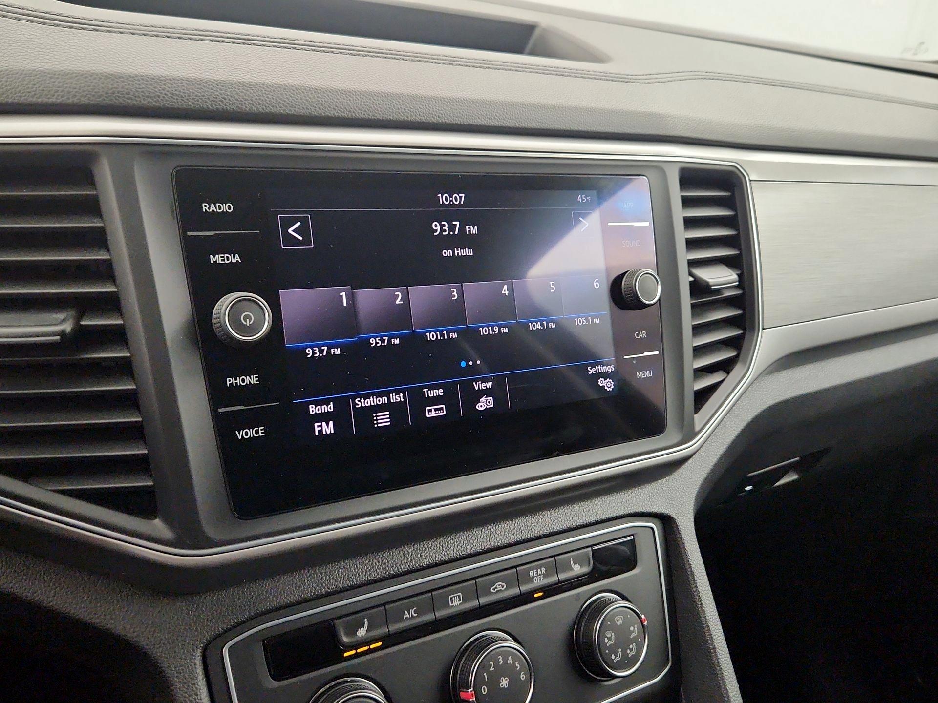 Thumbnail: 2018 Volkswagen Atlas - 15