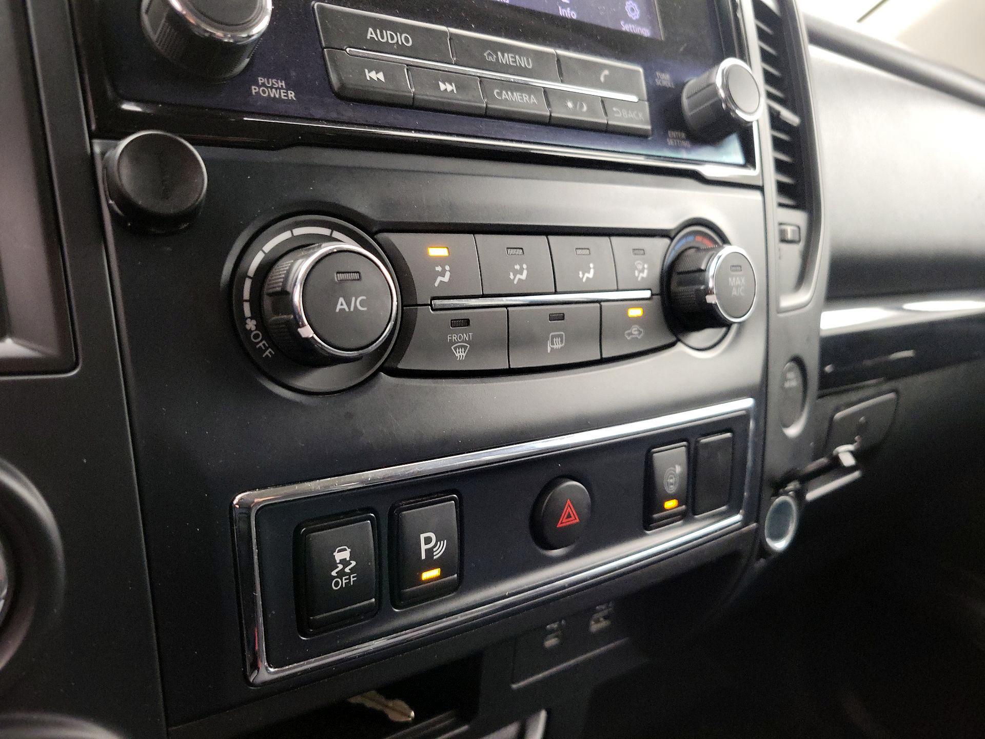 Thumbnail: 2022 Nissan Titan - 16