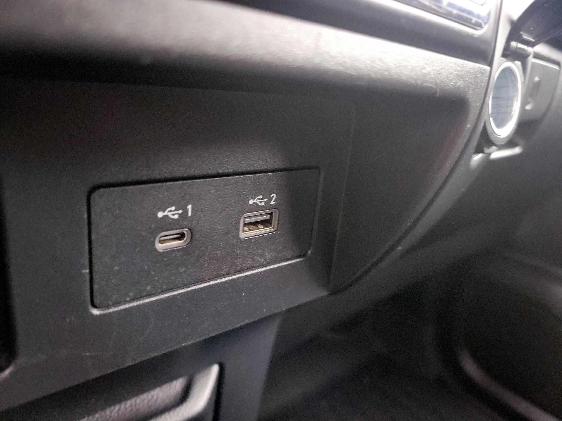 Thumbnail: 2022 Nissan Titan - 18