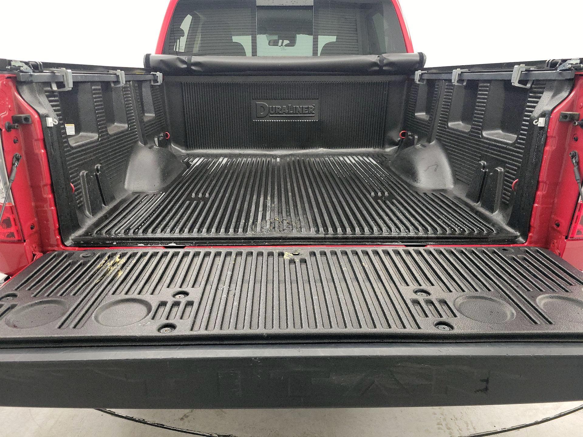 Thumbnail: 2022 Nissan Titan - 20