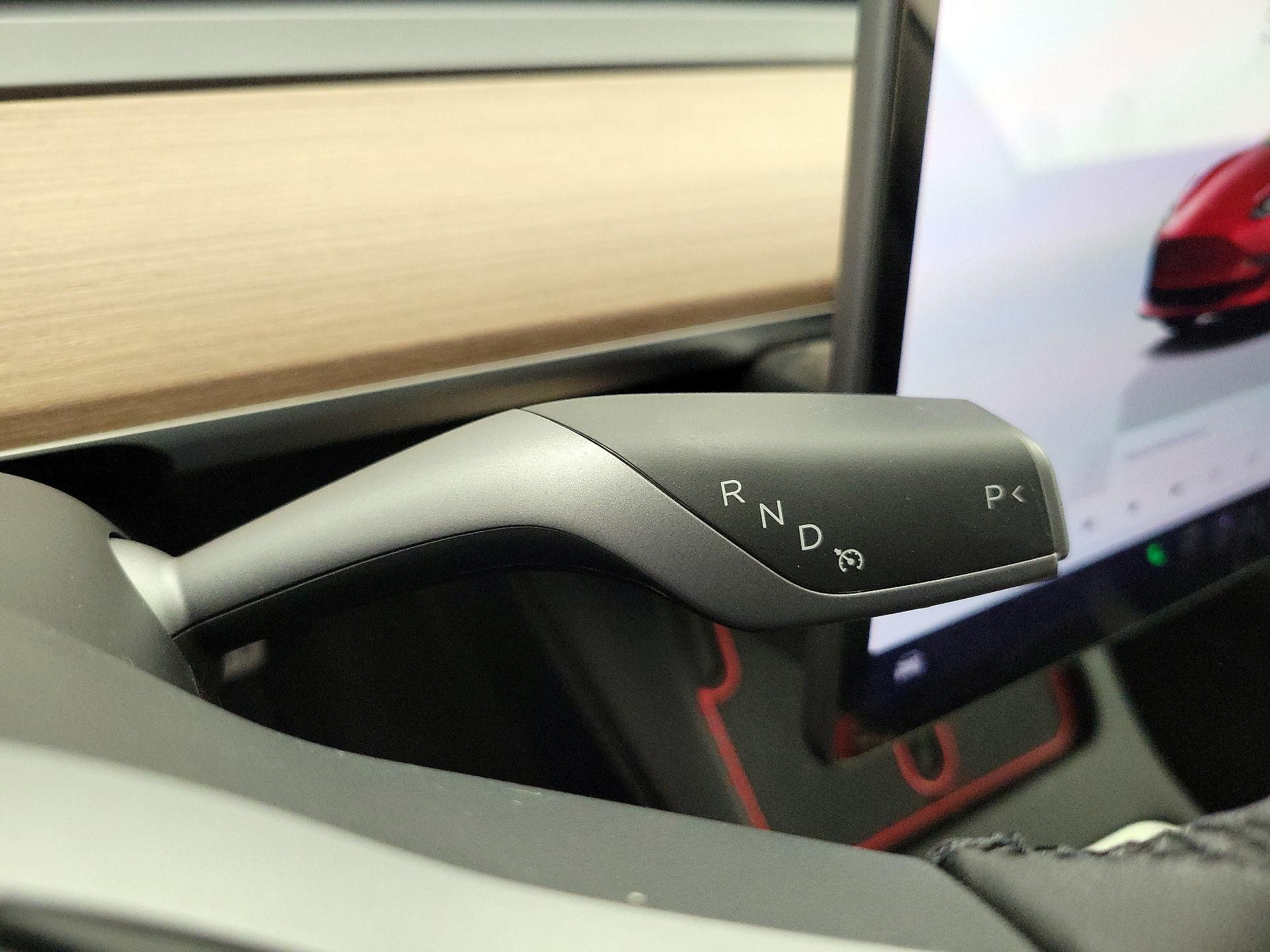 Thumbnail: 2022 Tesla Model 3 - 16