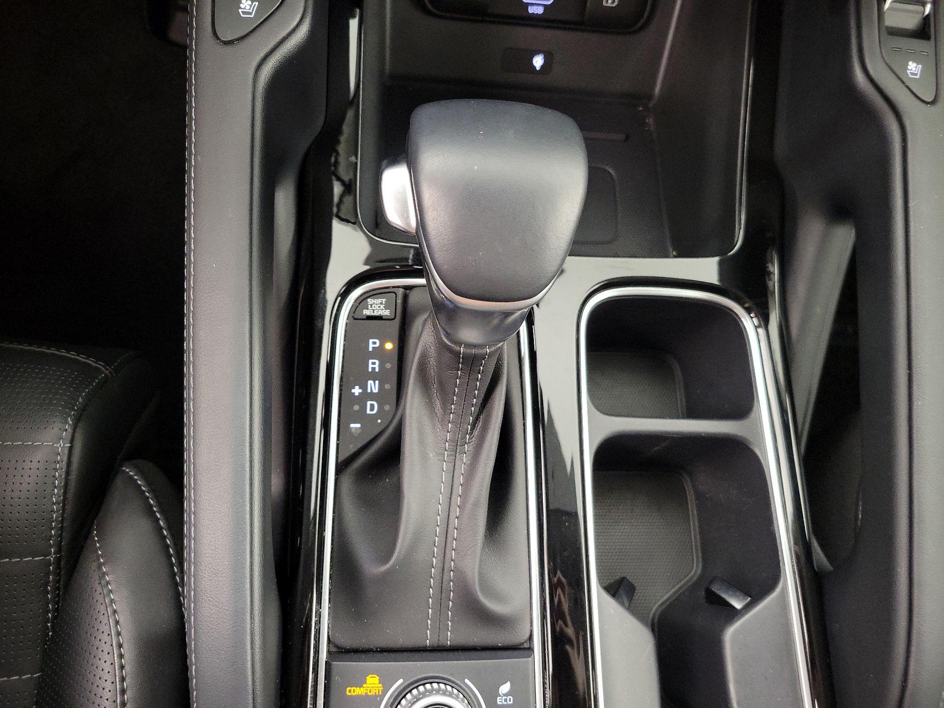 Thumbnail: 2022 Kia Telluride - 17