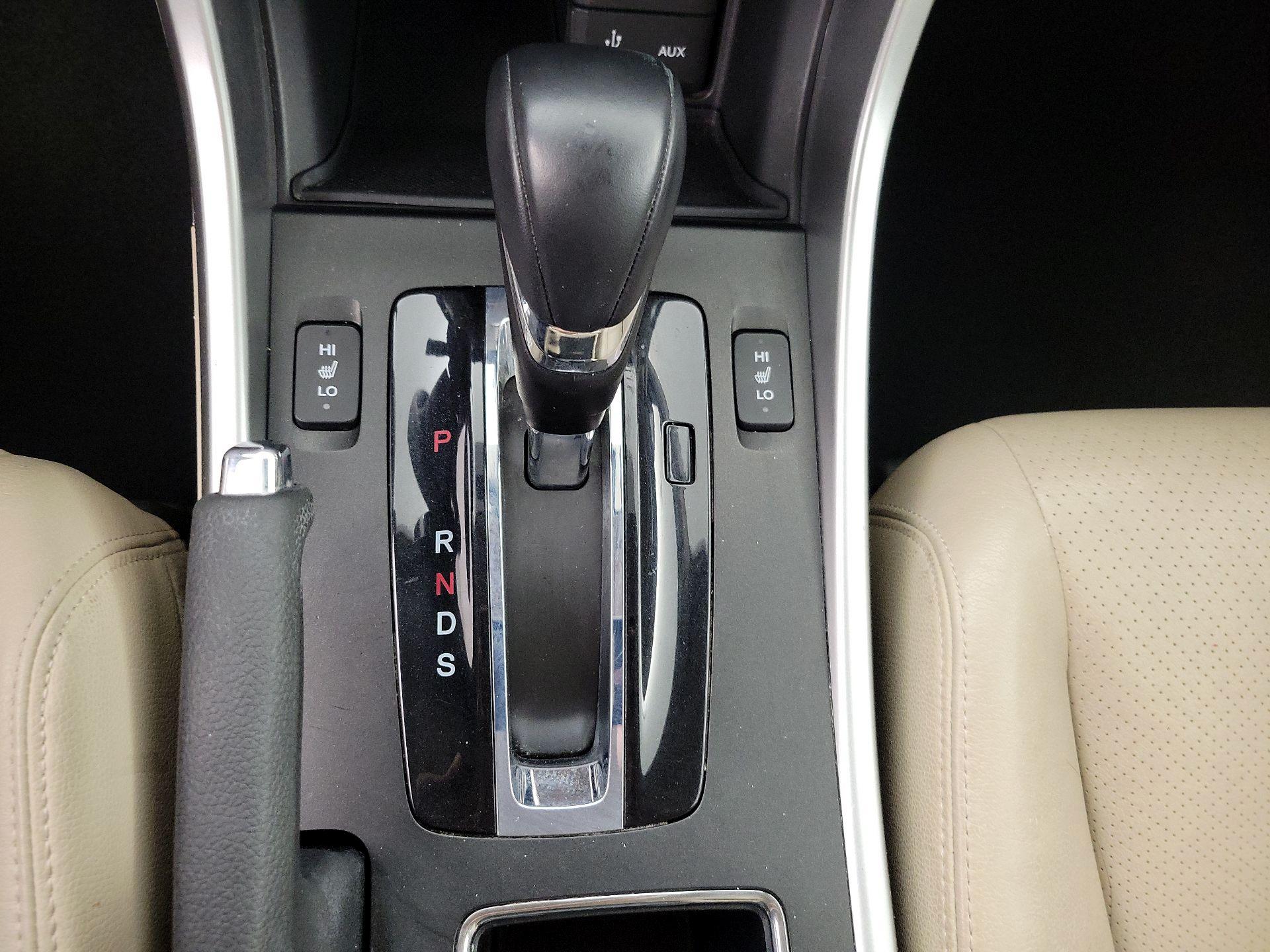 Thumbnail: 2014 Honda Accord - 16