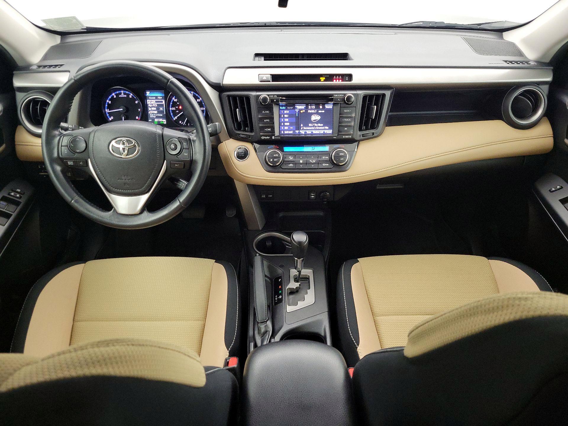 Thumbnail: 2018 Toyota RAV4 - 9