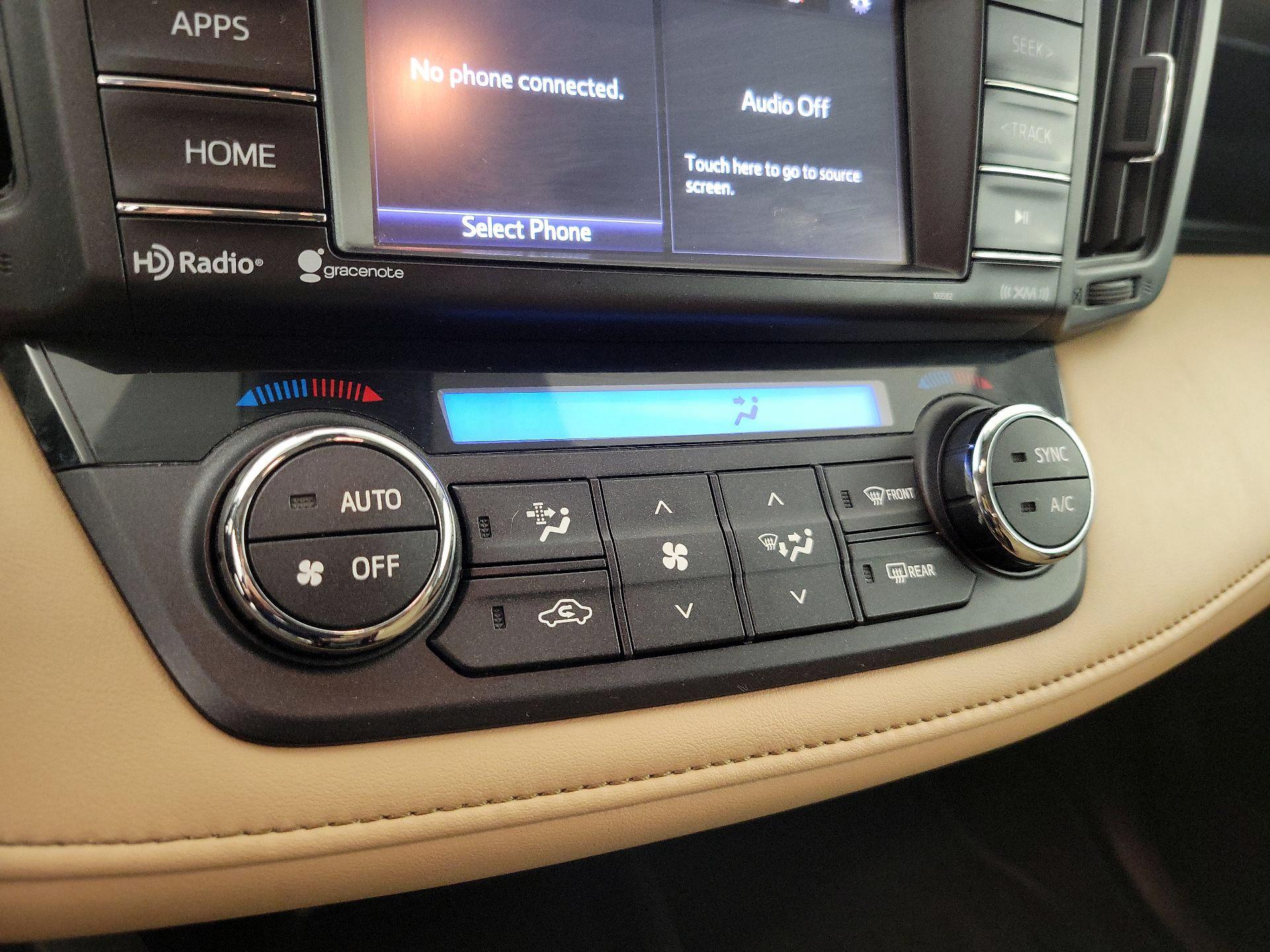 Thumbnail: 2018 Toyota RAV4 - 15