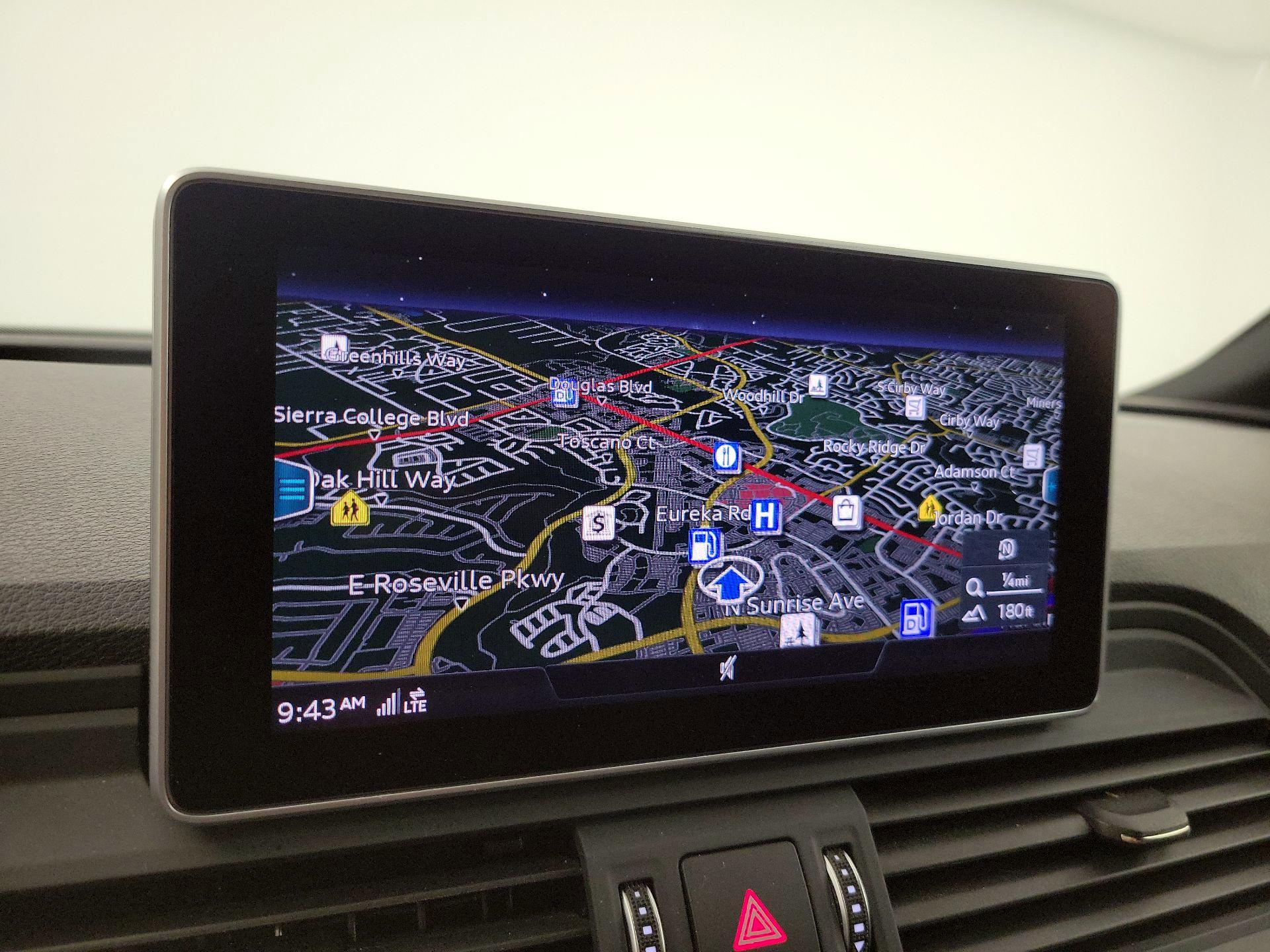 Thumbnail: 2020 Audi Q5 - 13