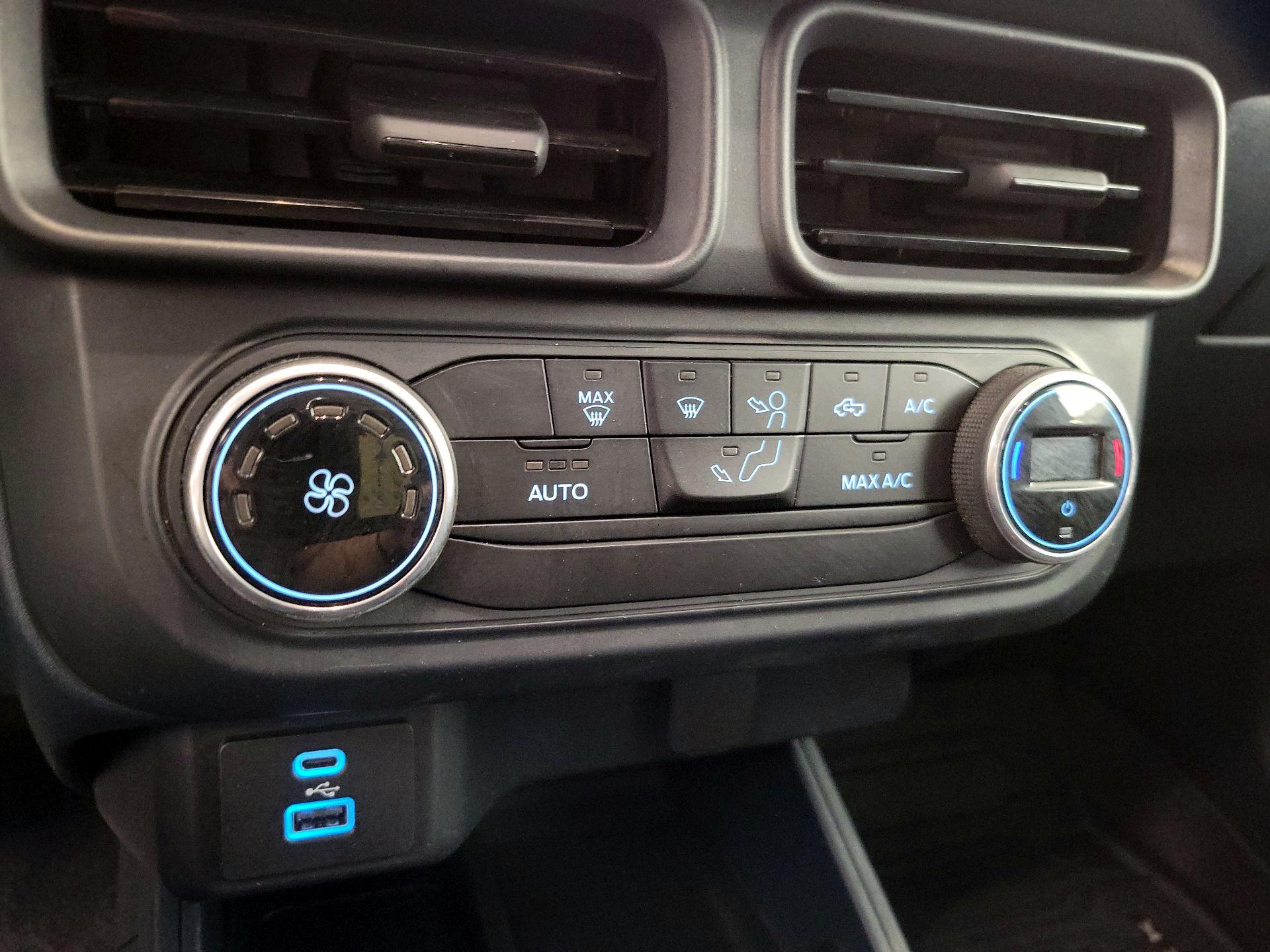 Thumbnail: 2022 Ford Maverick - 15