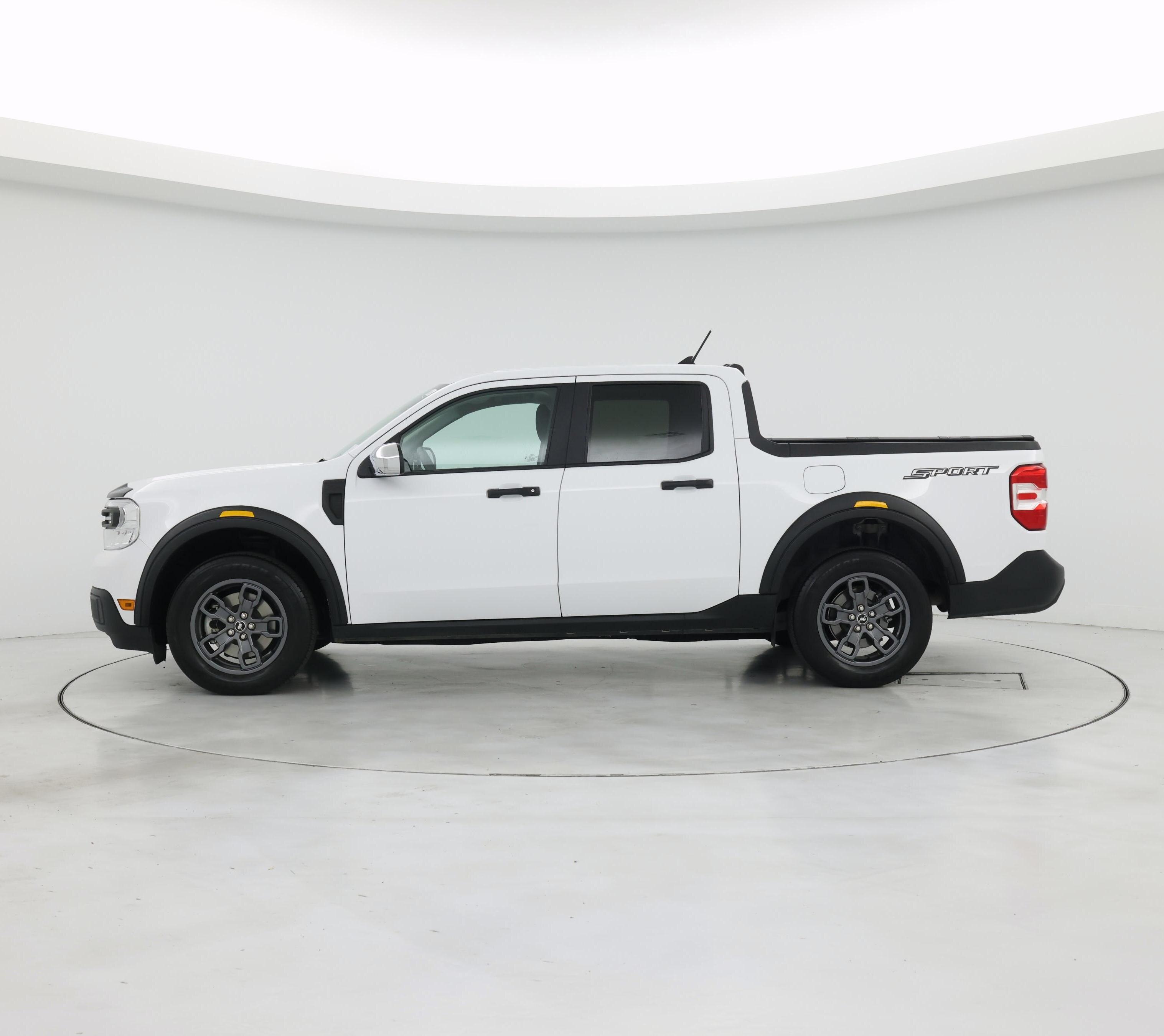 Thumbnail: 2022 Ford Maverick - 3