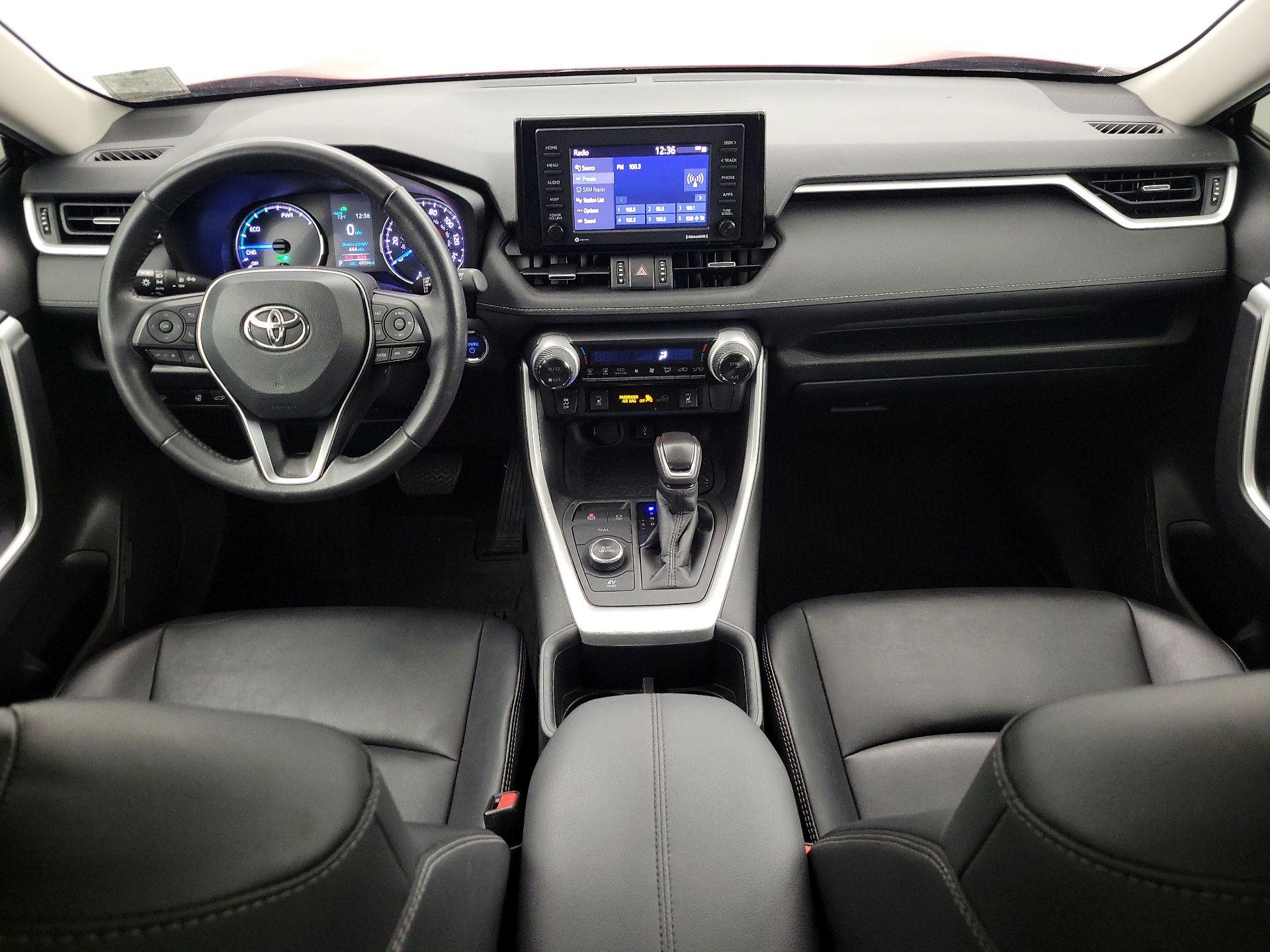 Thumbnail: 2022 Toyota RAV4 - 9