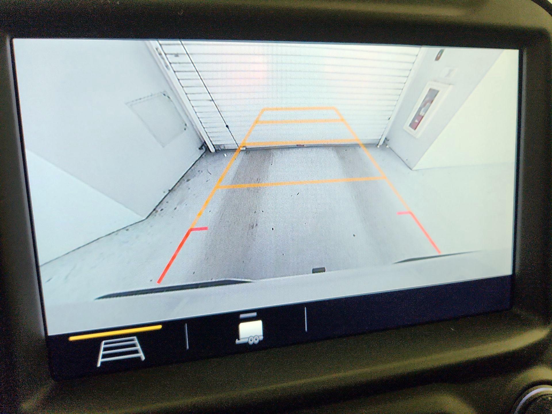 Thumbnail: 2019 Chevrolet Silverado 1500 - 14