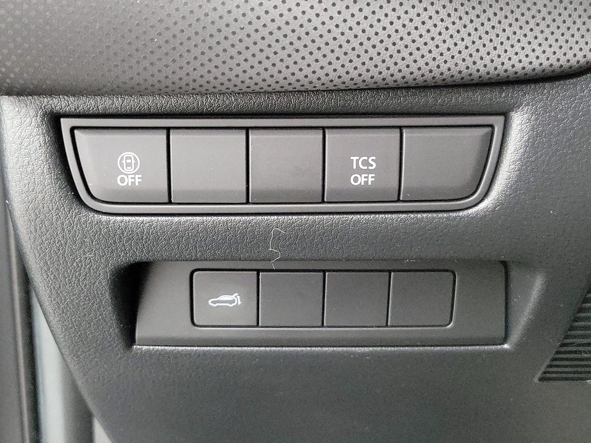 Thumbnail: 2023 Mazda CX-50 - 13