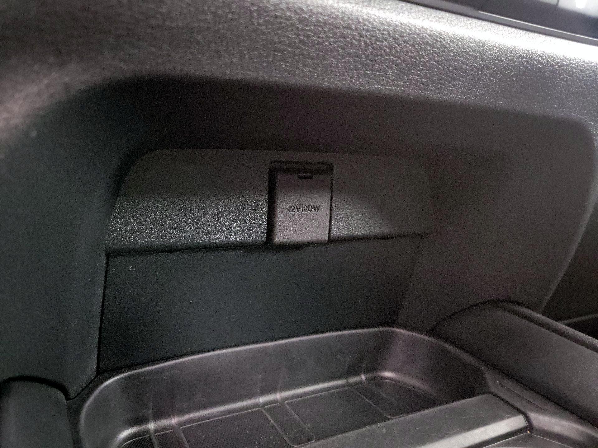 Thumbnail: 2023 Mazda CX-50 - 18