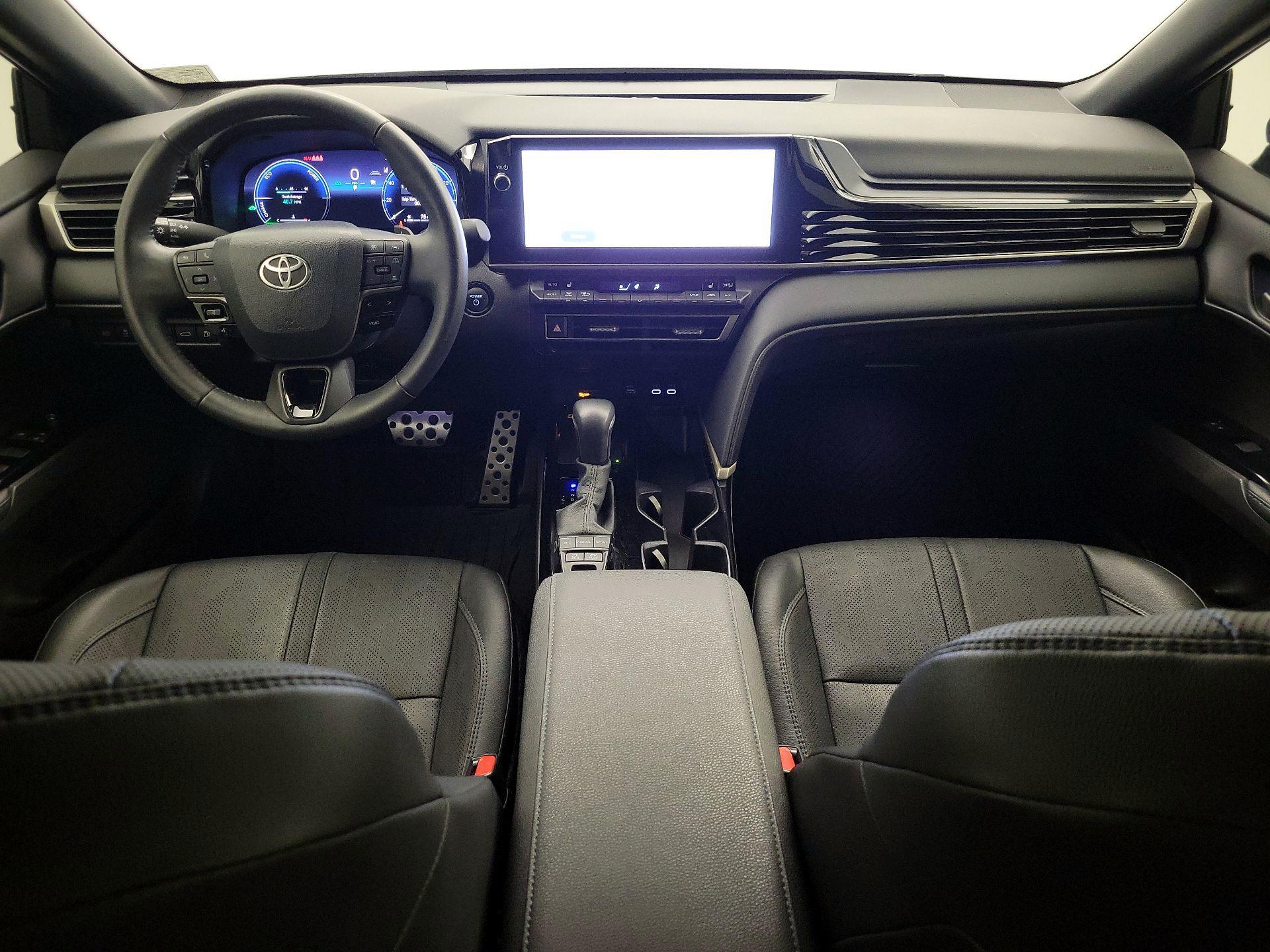 Thumbnail: 2025 Toyota Camry - 9