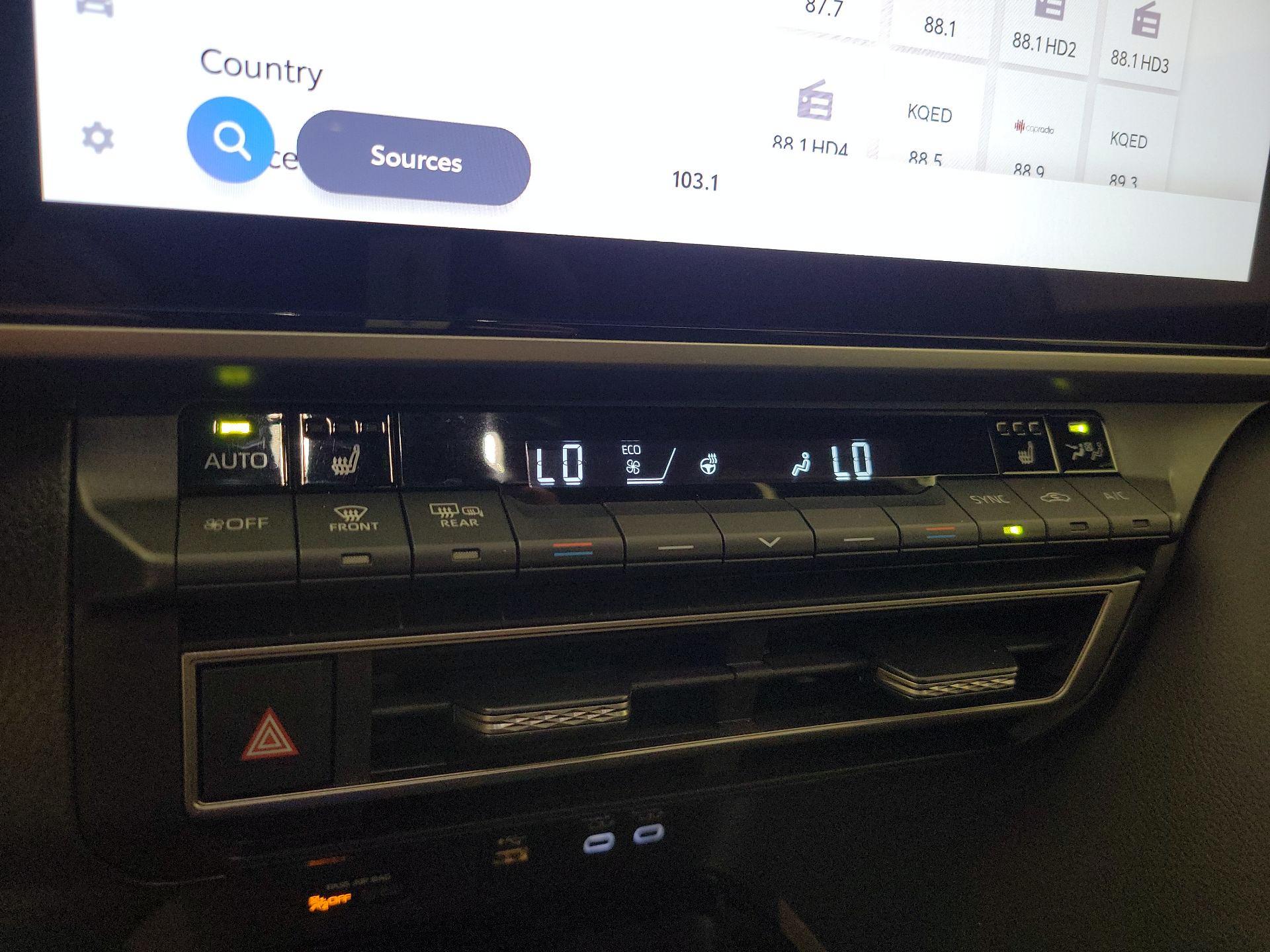 Thumbnail: 2025 Toyota Camry - 16