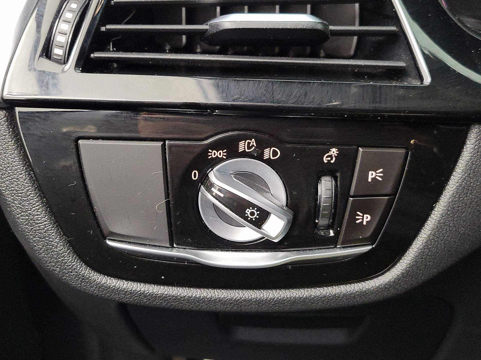 Thumbnail: 2018 BMW 5 Series - 13