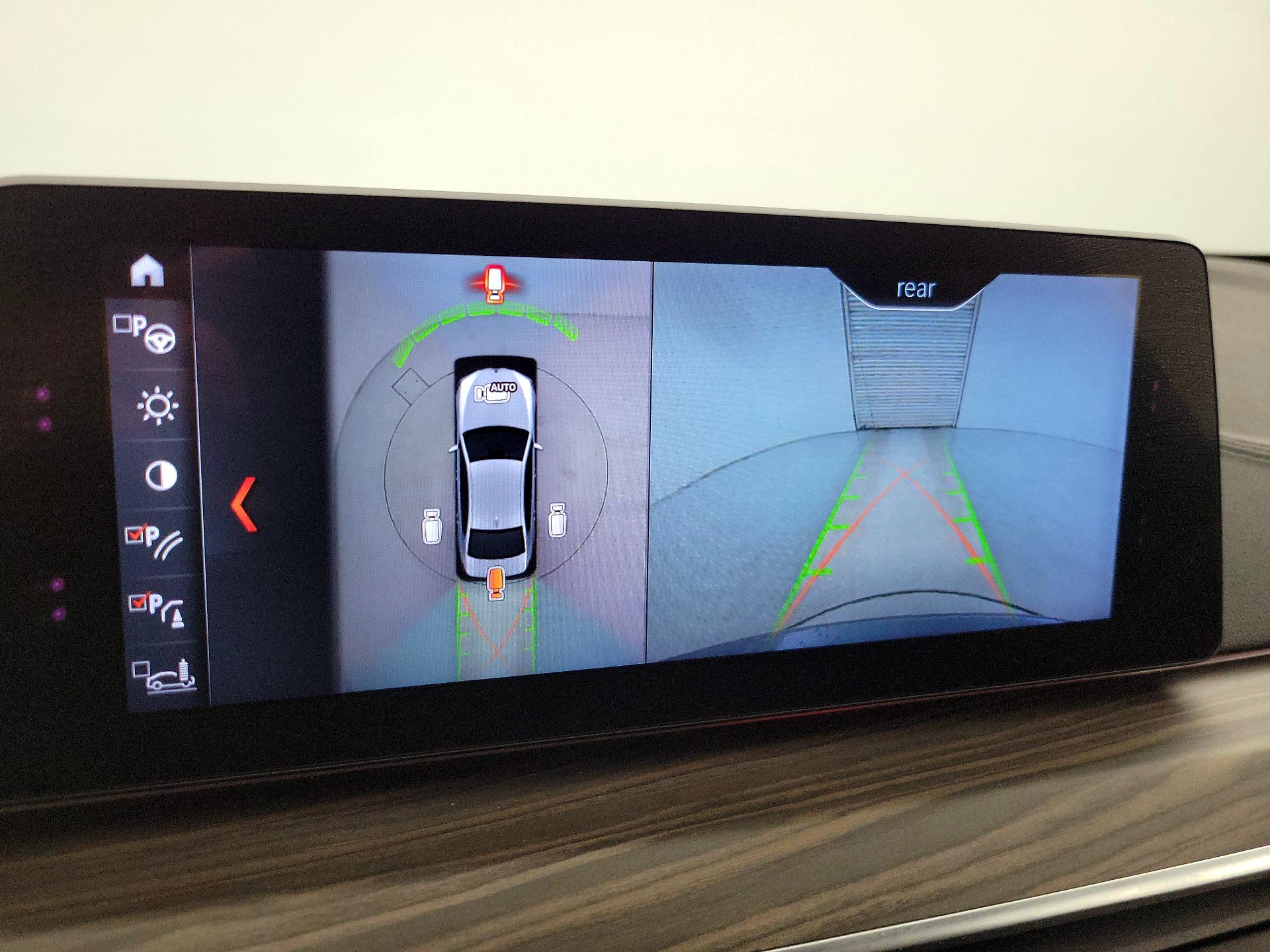 Thumbnail: 2018 BMW 5 Series - 15