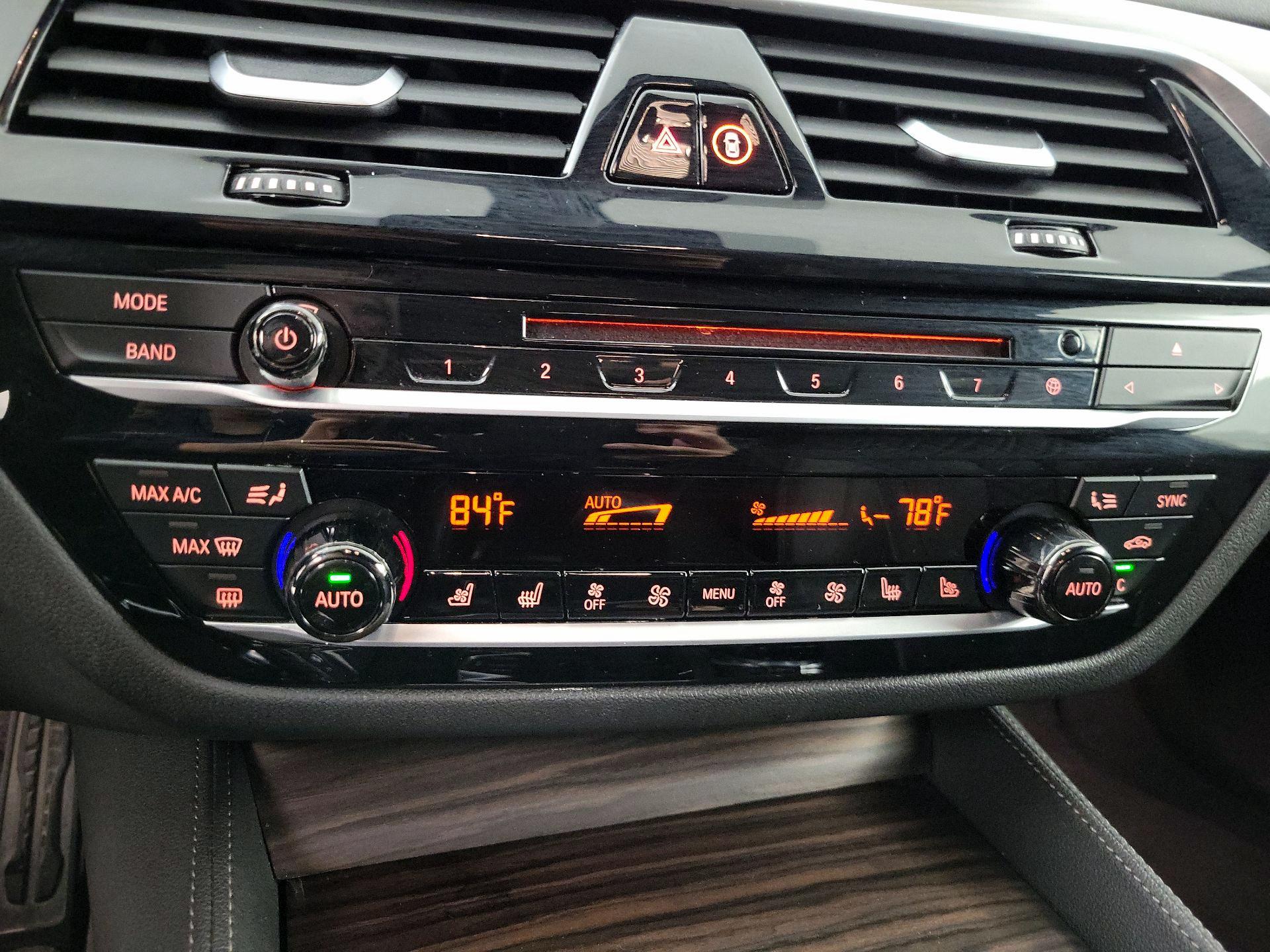 Thumbnail: 2018 BMW 5 Series - 17