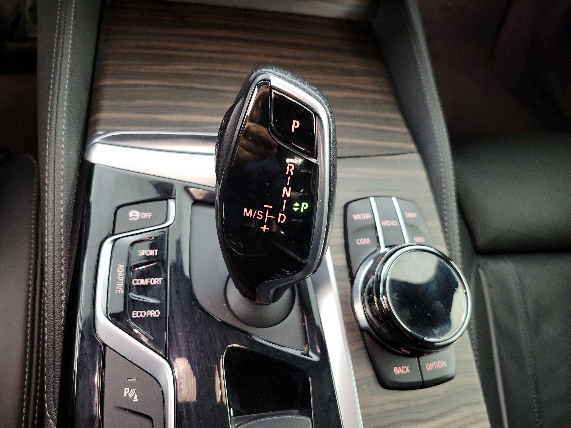 Thumbnail: 2018 BMW 5 Series - 18