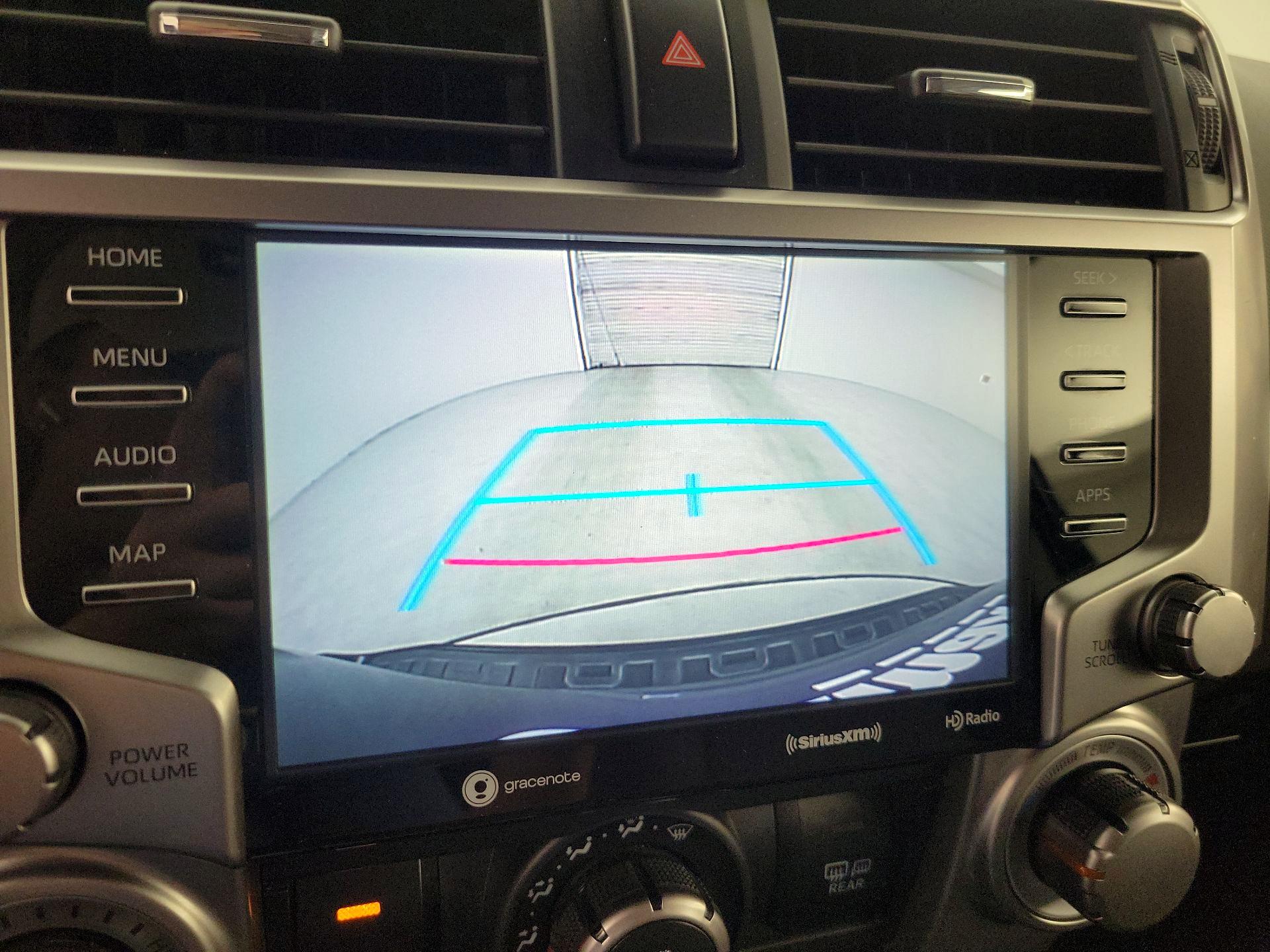 Thumbnail: 2020 Toyota 4Runner - 14