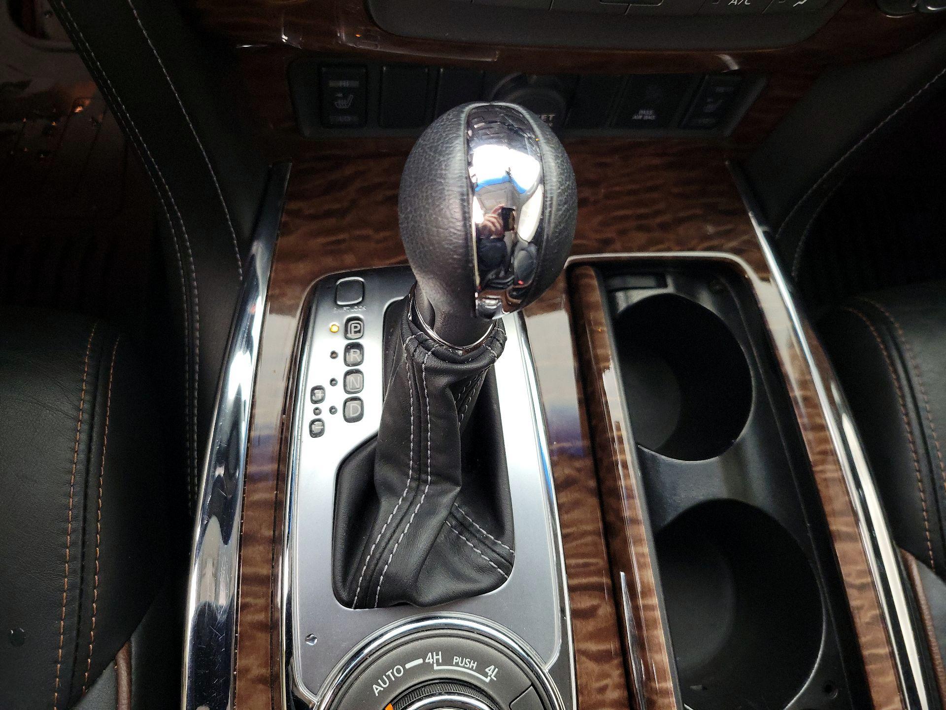 Thumbnail: 2017 Nissan Armada - 17