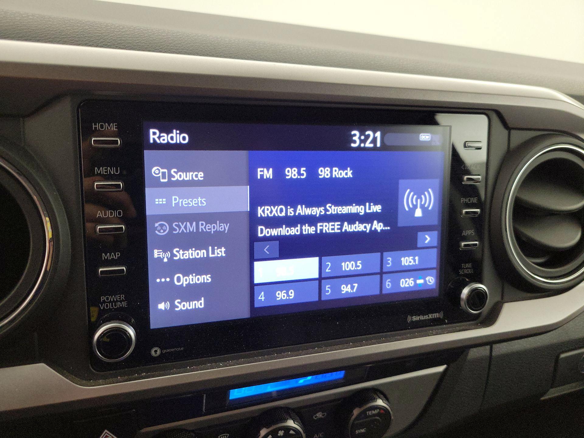 Thumbnail: 2023 Toyota Tacoma - 15