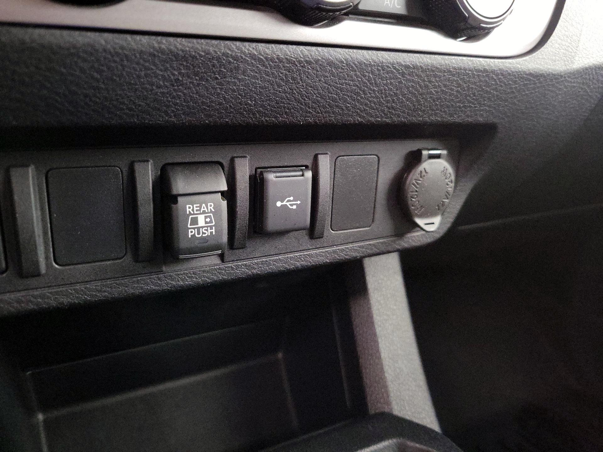 Thumbnail: 2023 Toyota Tacoma - 18