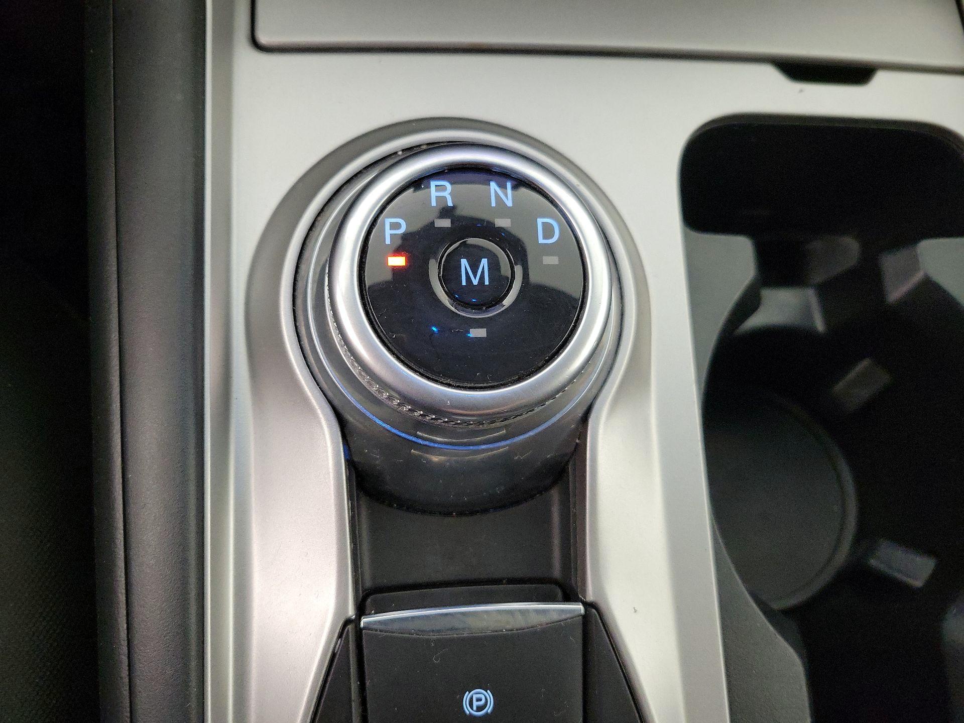 Thumbnail: 2020 Ford Explorer - 16