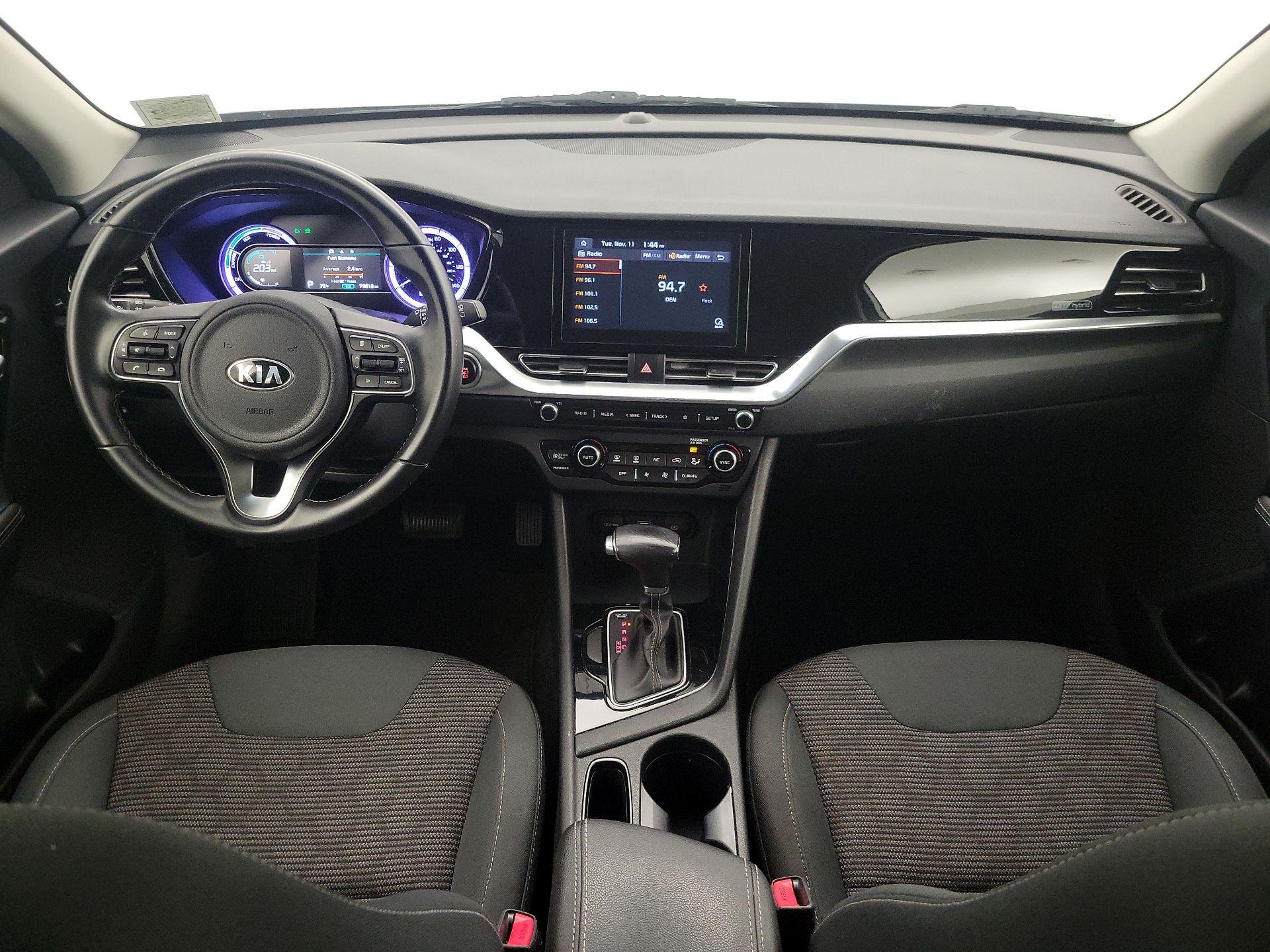 Thumbnail: 2020 Kia Niro - 9