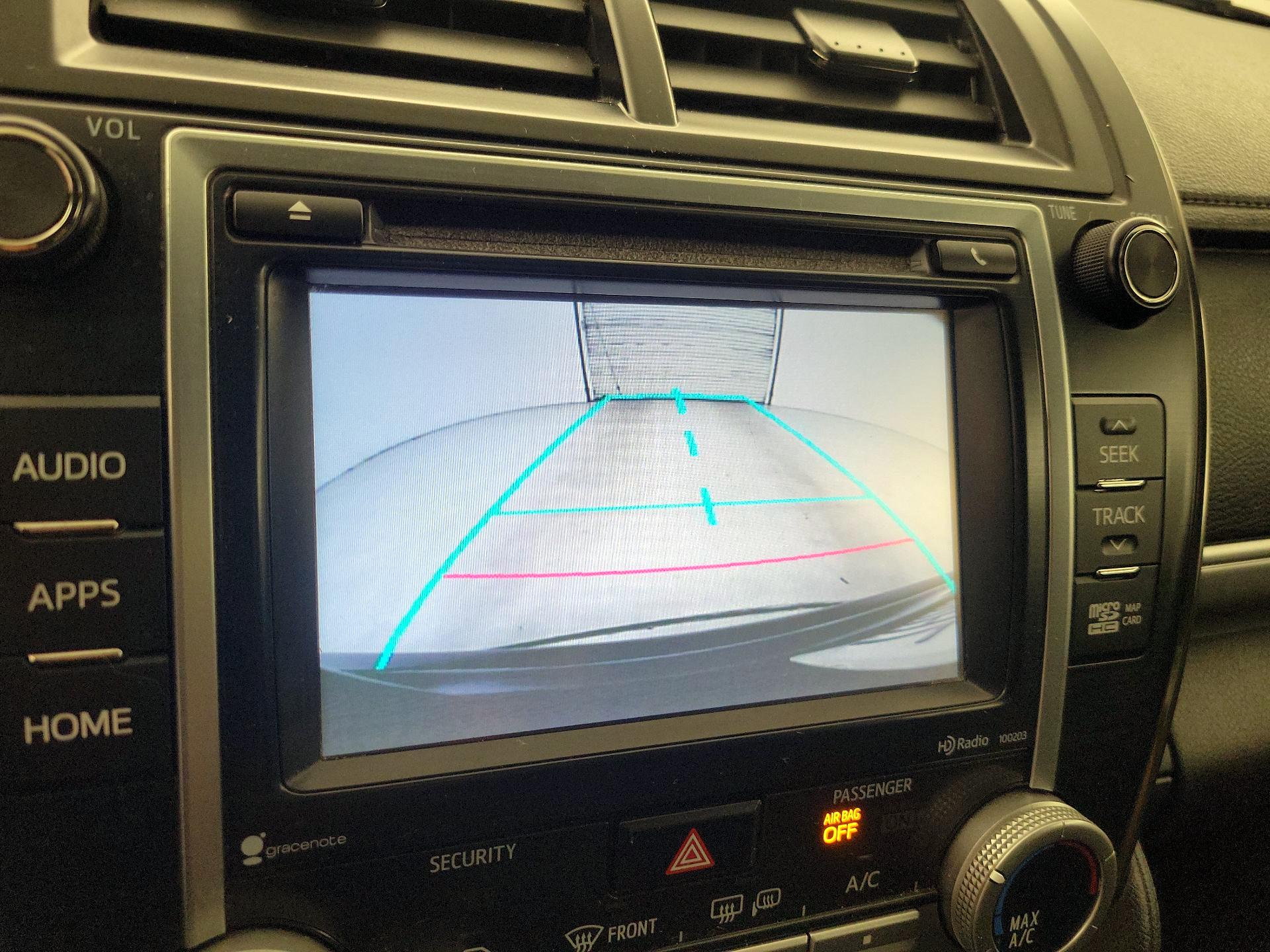 Thumbnail: 2014 Toyota Camry - 14